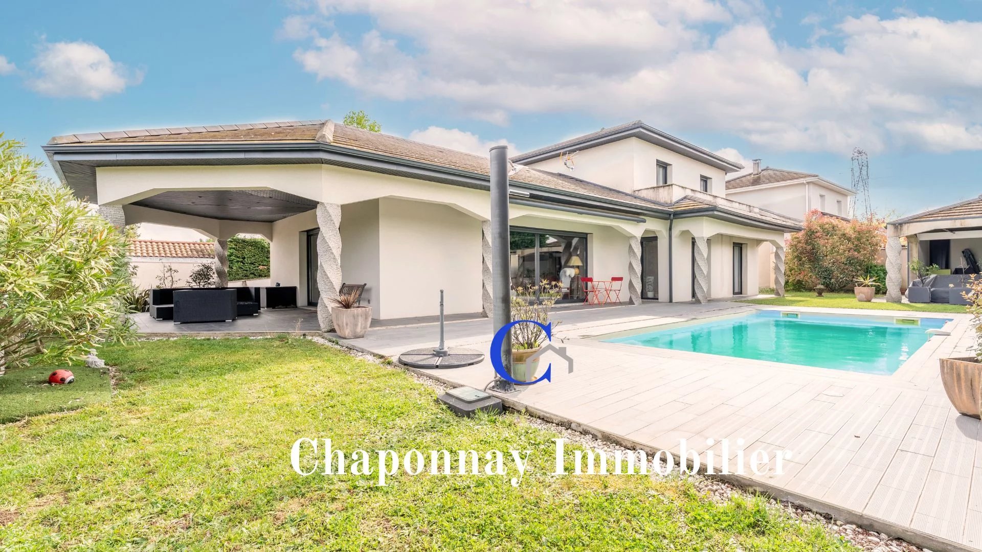 Agence immobilière de 