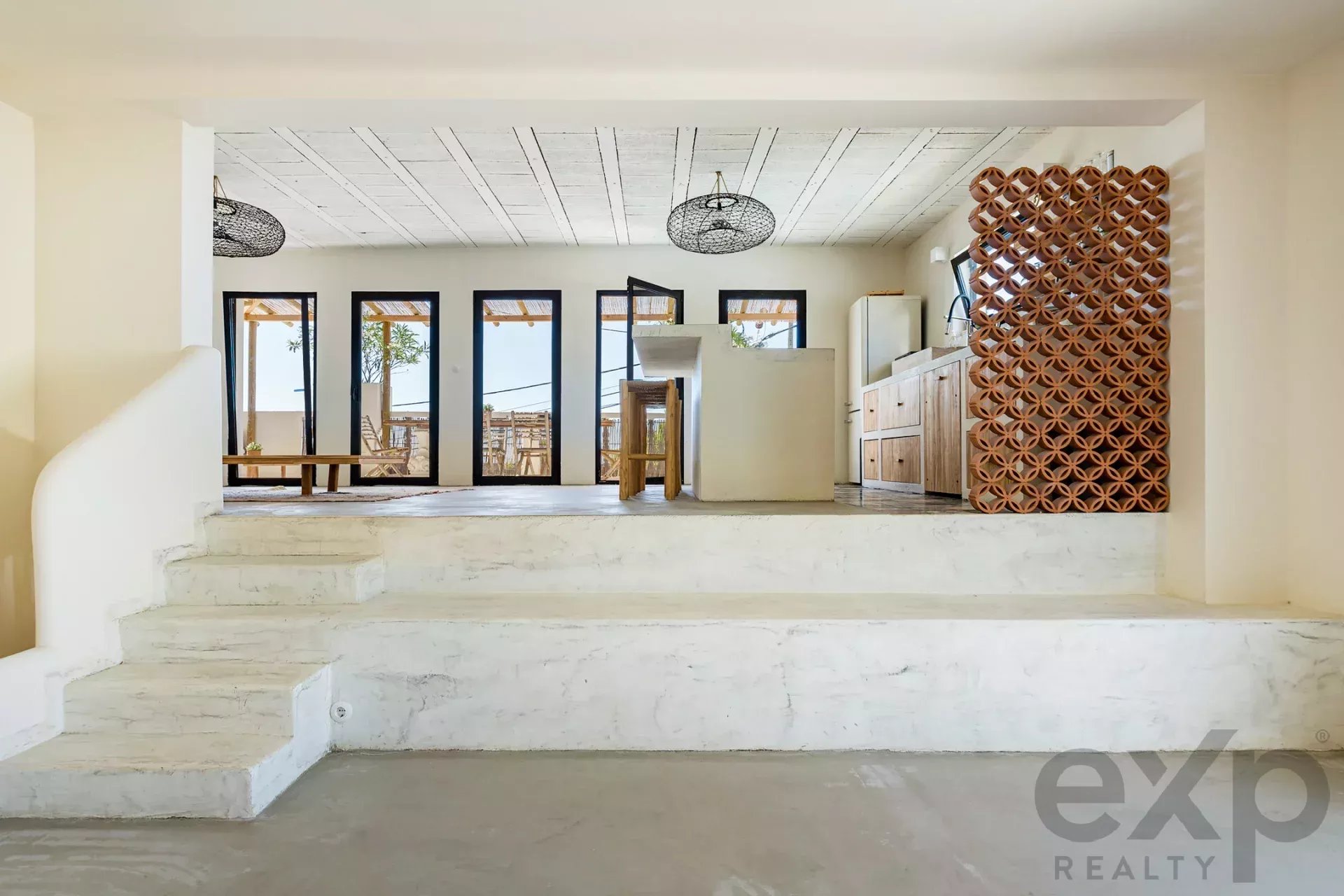 Exceptional villa overlooking the Tagus estuary and the sea 86007017 image 6