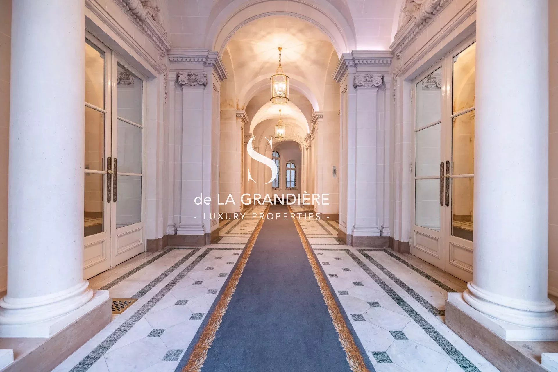 Location - Paris 8ème - avenue Hoche - 73m2