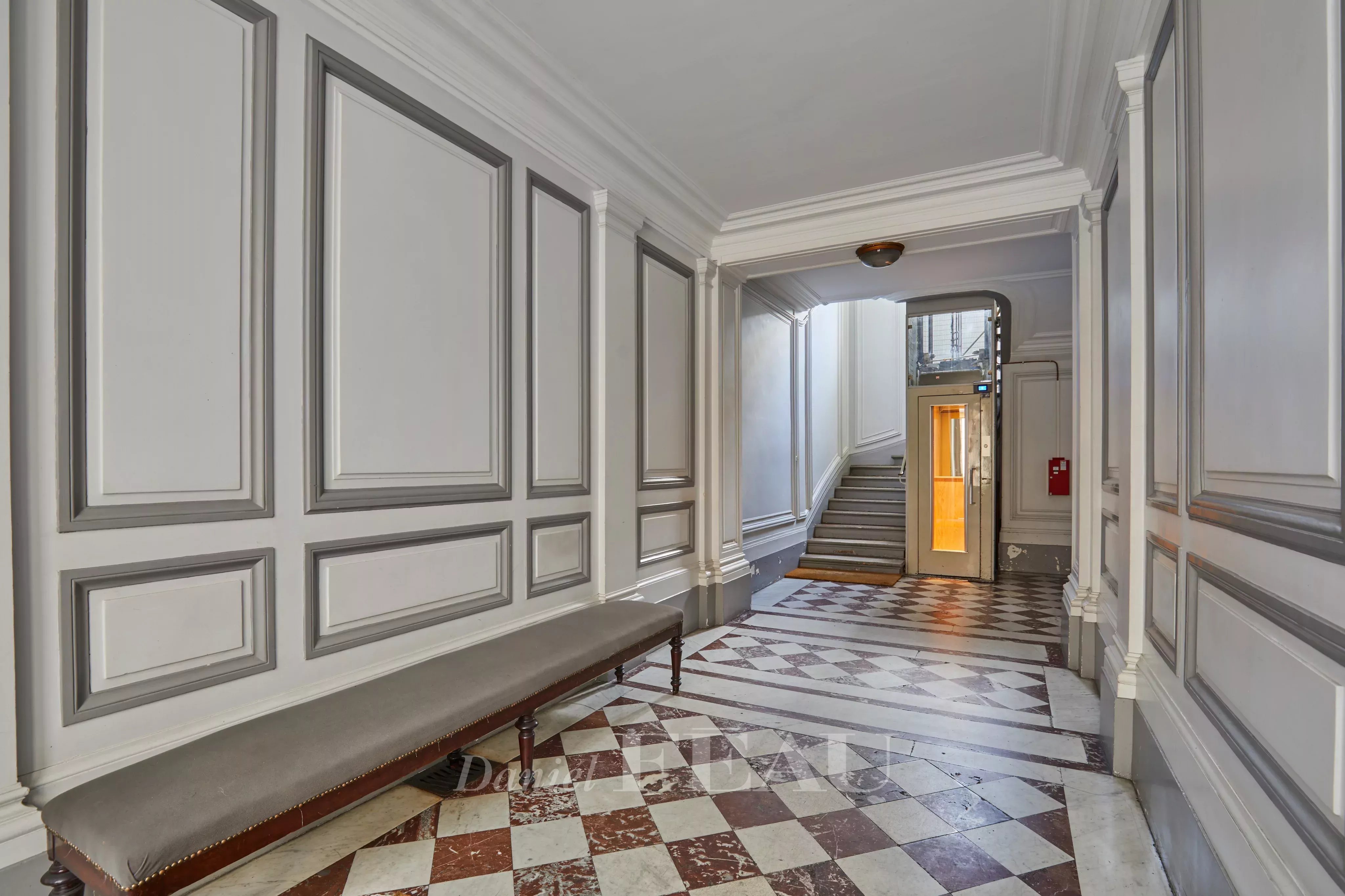 Hall 2