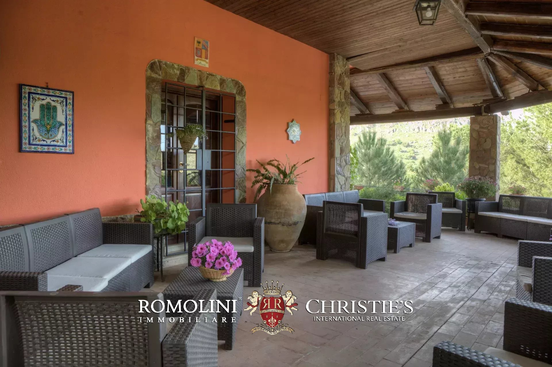 19 Bedroom Villa/Townhouse's Image 41
