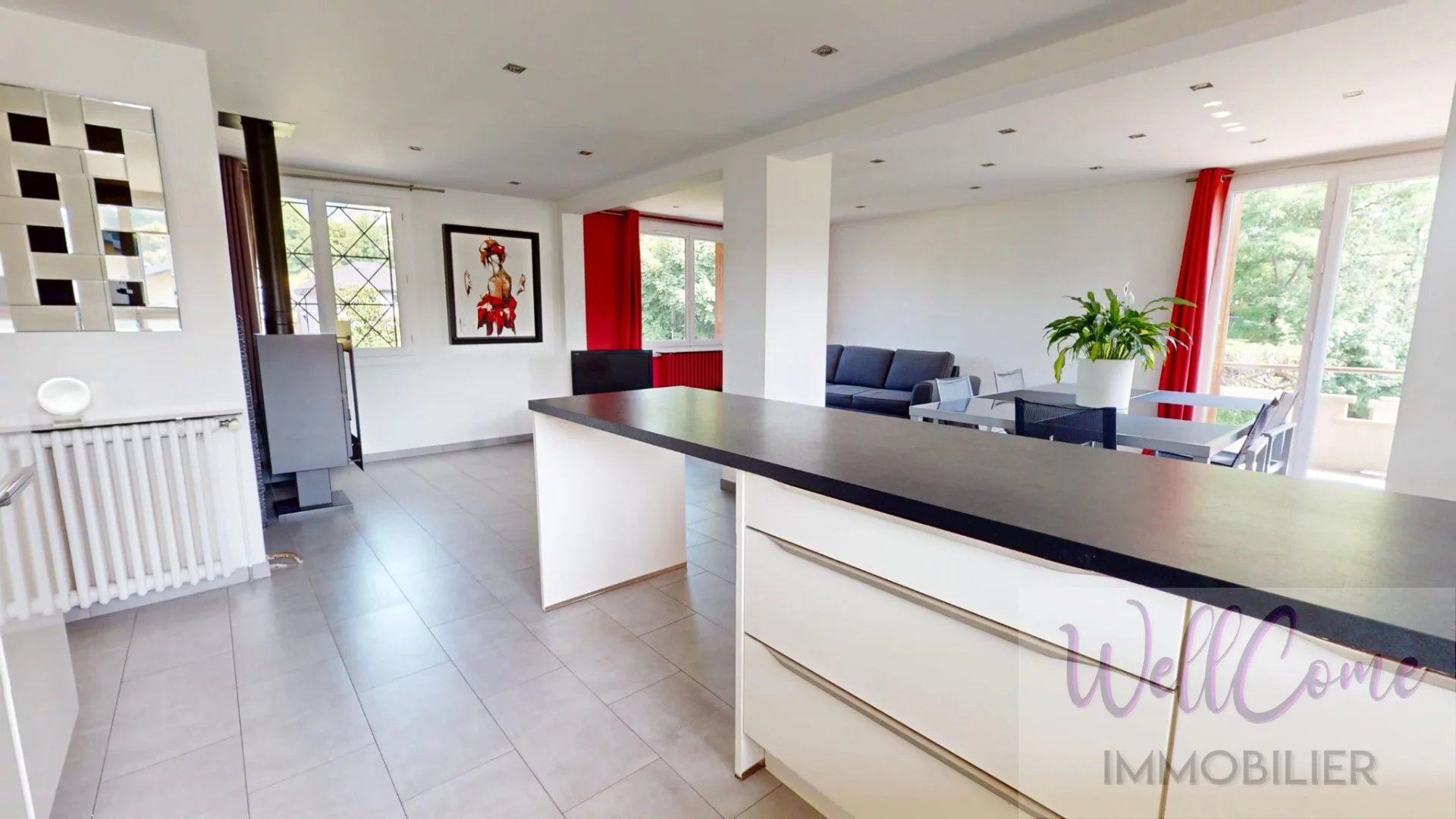 AIX SECTEUR CHANTEMERLE Maison familiale 190 m² avec vue dégagée  Terrain 914 m²  Appartement T1 indépendant