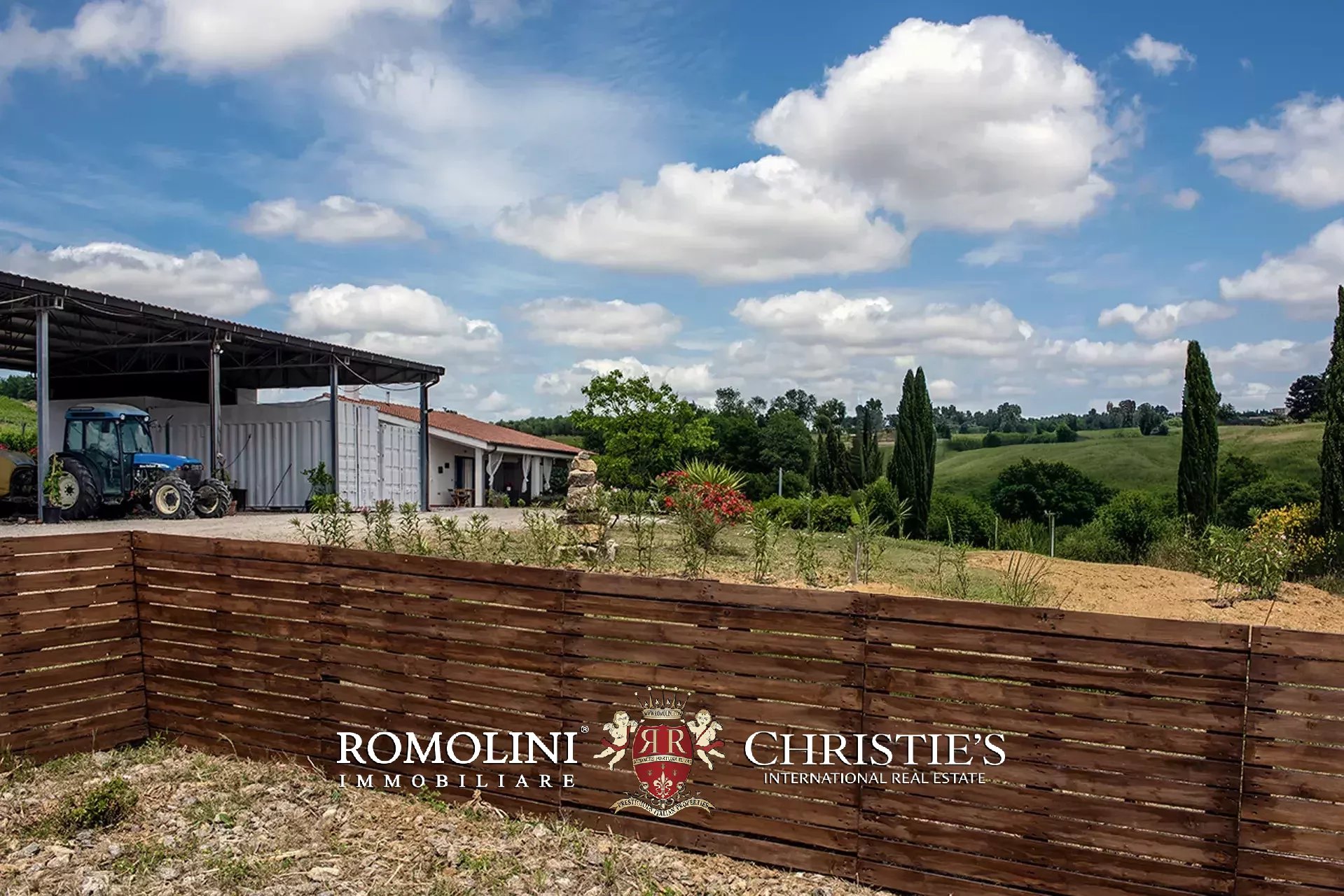 2 Bedroom Vineyard's Image 10