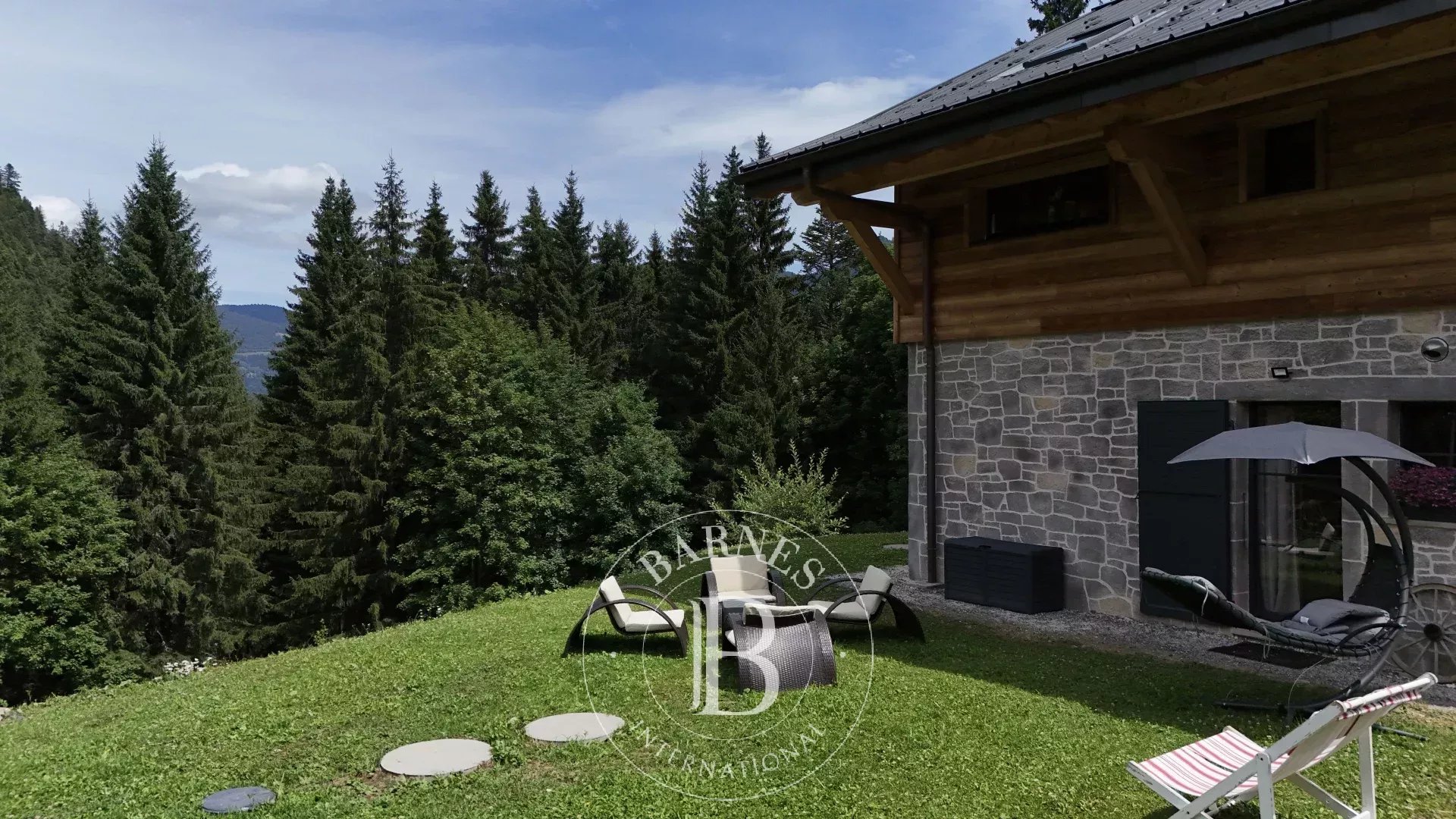 Essert-Romand - Alpine Chalet of 138 sqm - 2 Bedrooms - Natural Setting Accommodation in Les Gets
