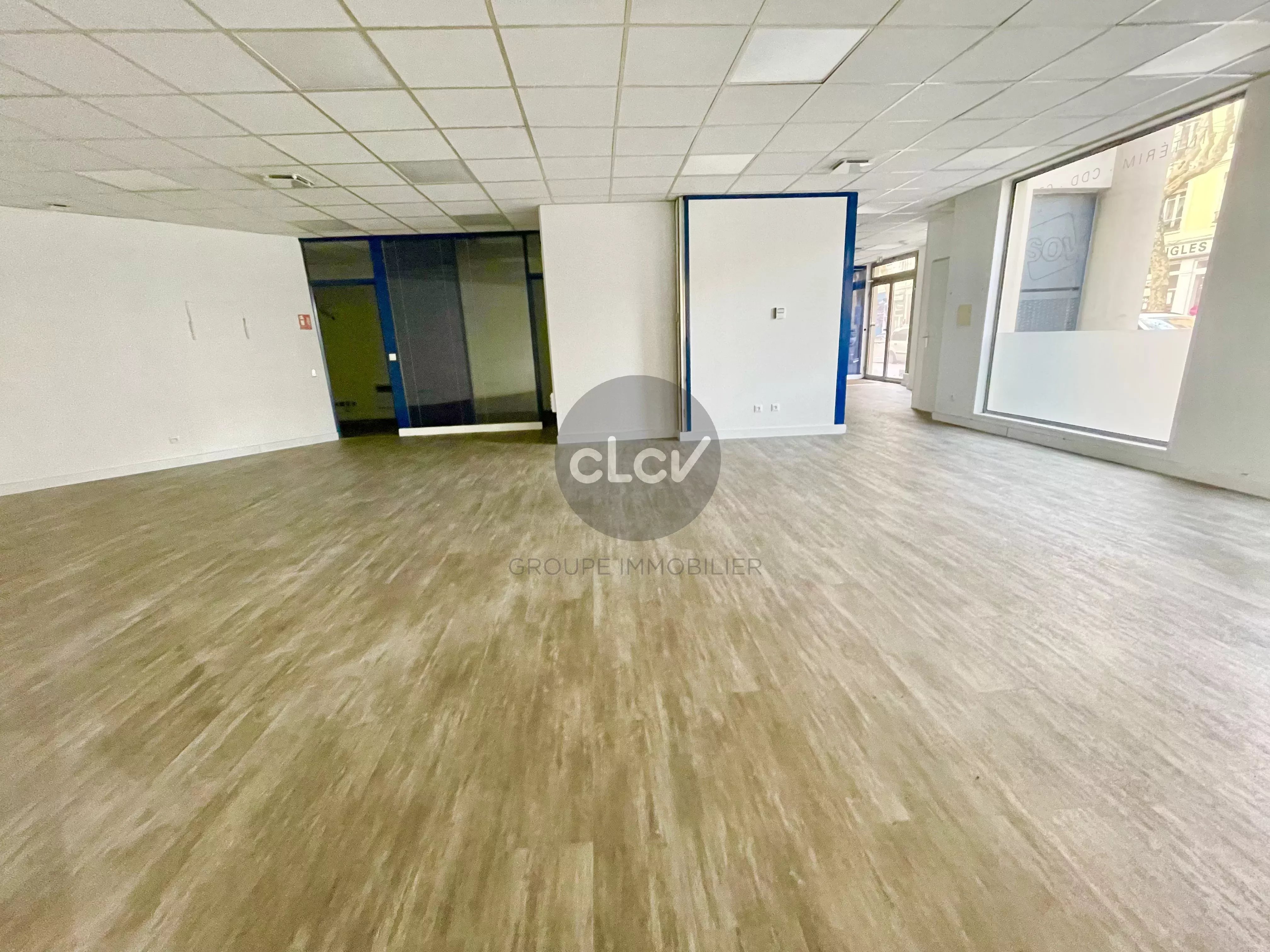 Bureau/Local commercial 160 m² 69100 VILLEURBANNE