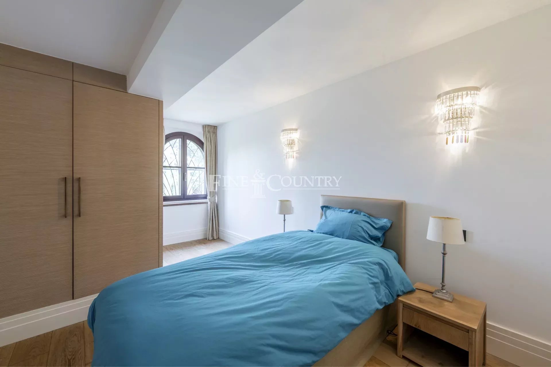 Photo of Art Deco Villa for Sale, Cannes Californie