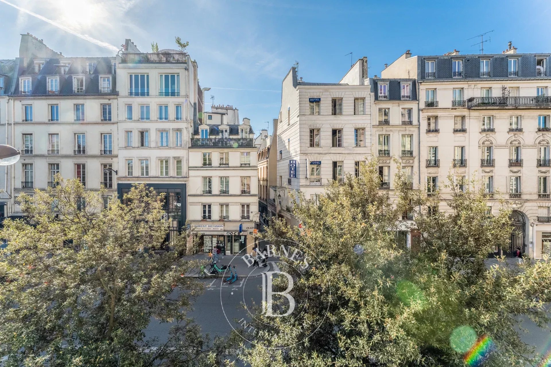 Daire Paris 3ème - picture 28