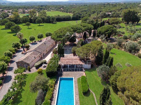 Elegant Character Estate on Over 32 Hectares — photo 2