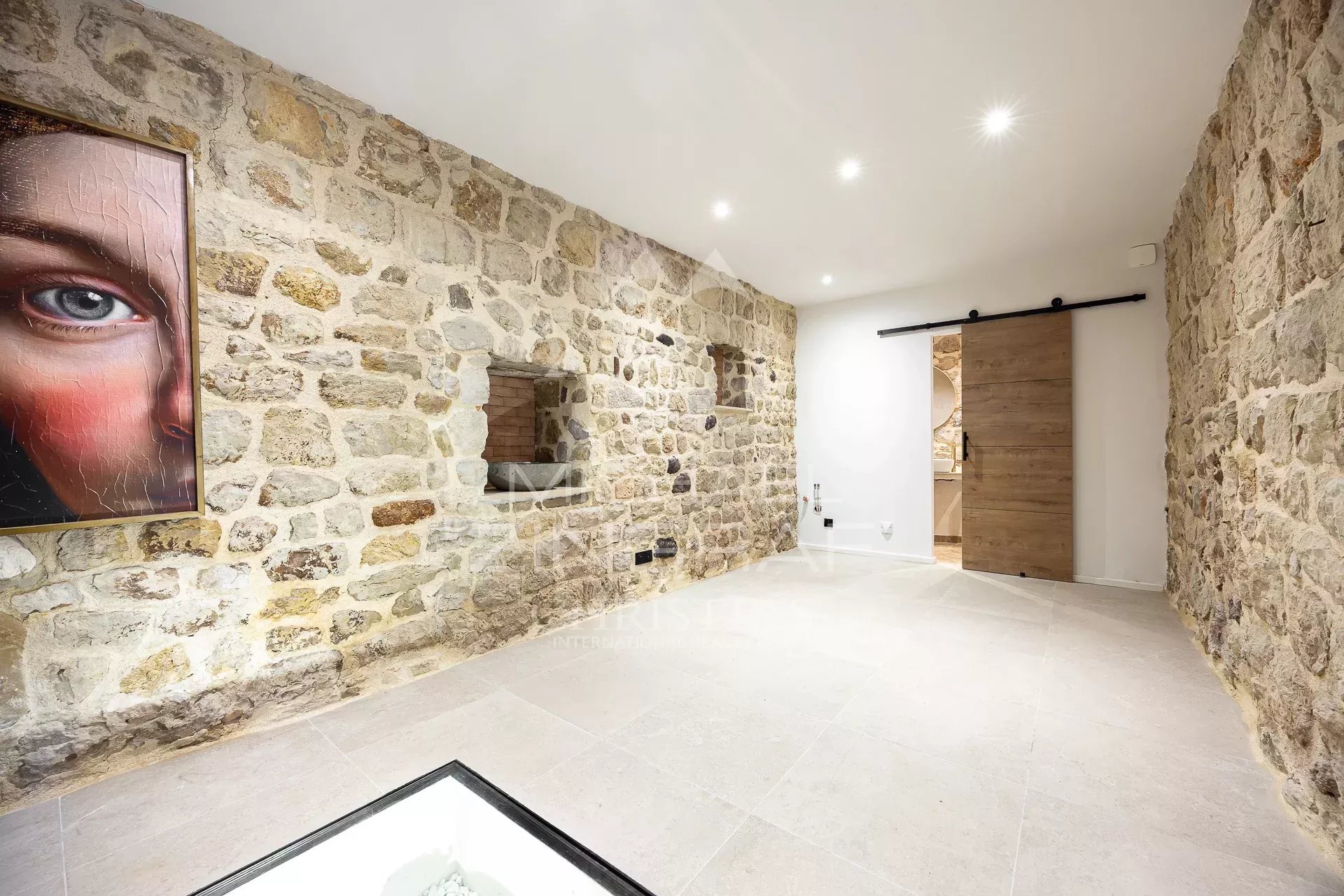 2 Bedroom Villa/Townhouse's Image 3