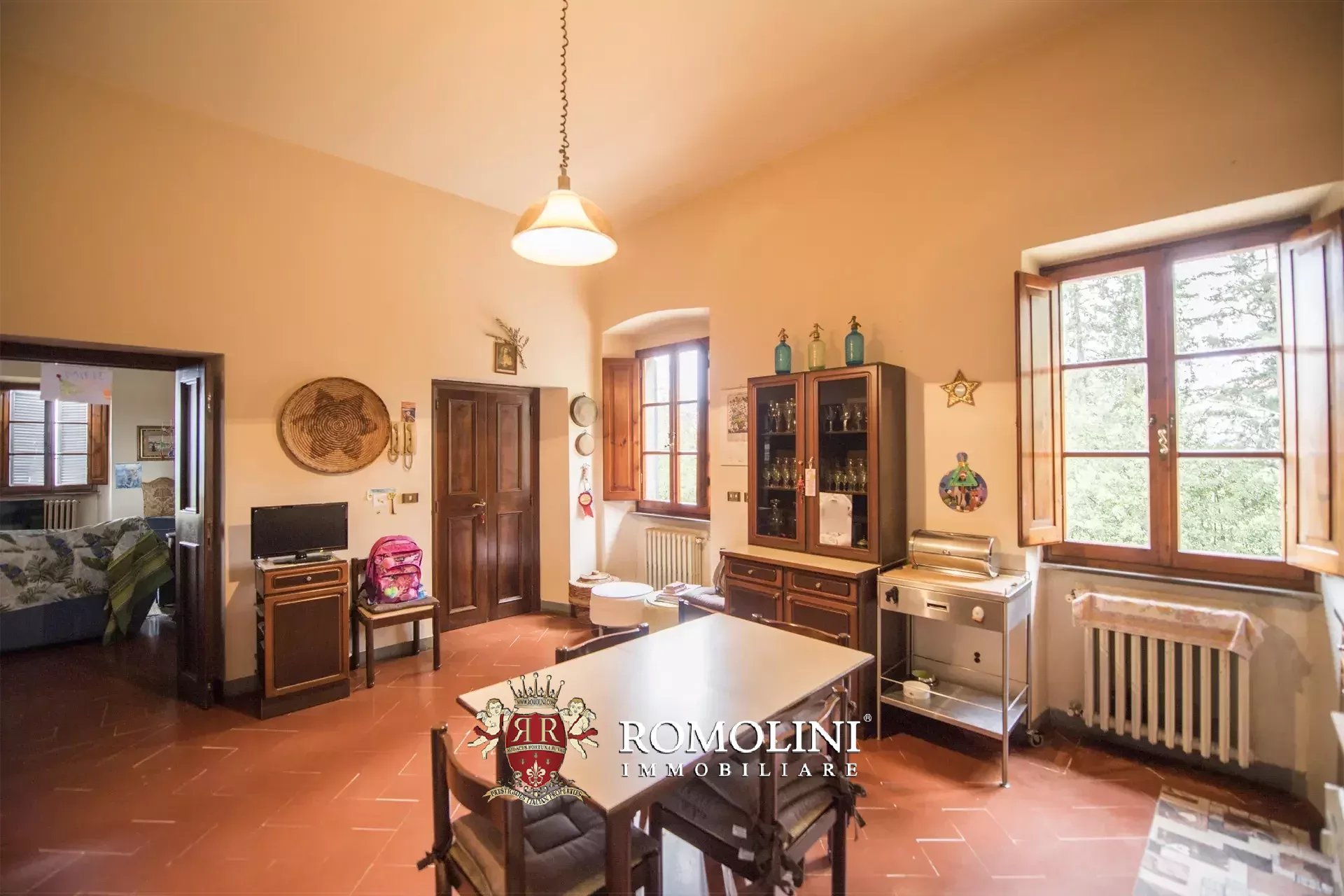 6 Bedroom Villa/Townhouse's Image 34