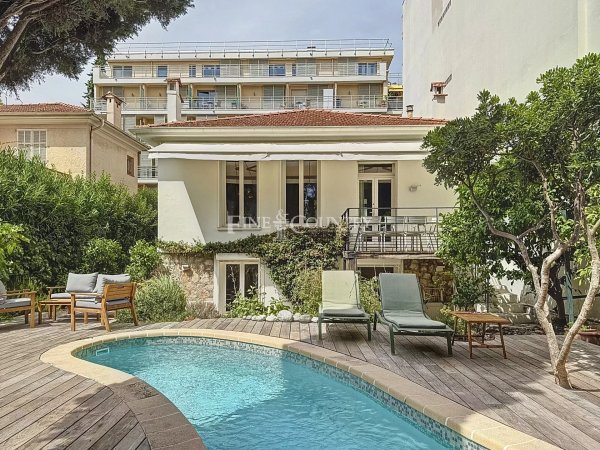 Renovated 1940s Luxury Villa in Cannes with Private Pool & Garden — photo 3