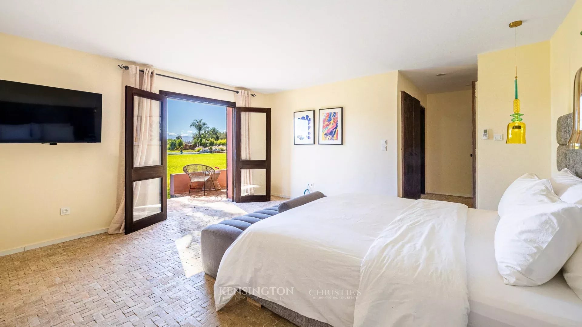 5 Bedroom Villa/Townhouse's Image 17