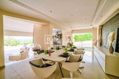 Mouans Sartoux - Villa with pool in domain — photo 5 of 14