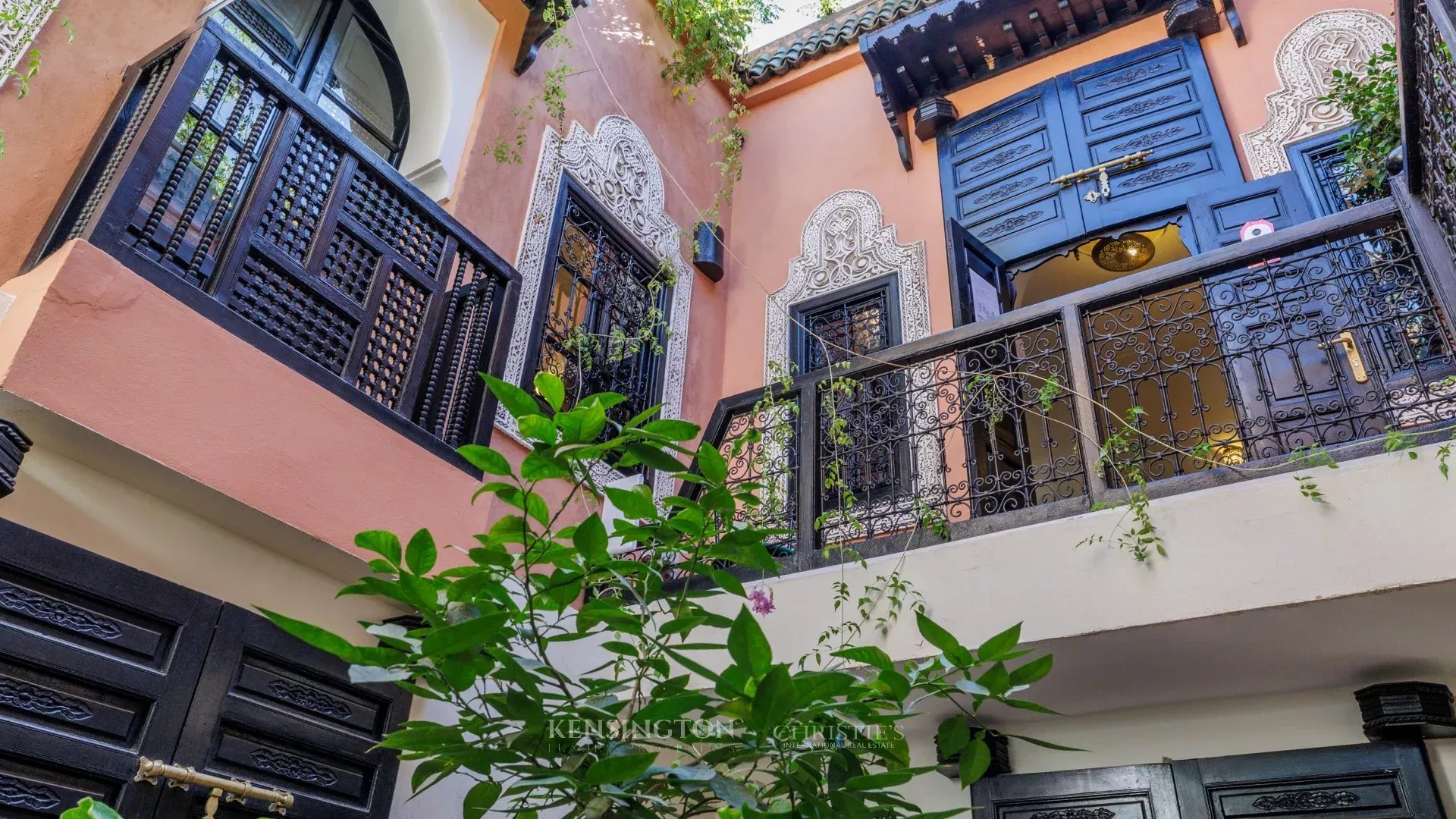 18 Bedroom Villa/Townhouse's Image 40