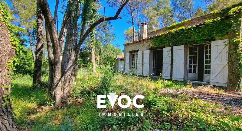 Photo 1 — Saint-Clément-de-Rivière – Terrain constructible de 1 219 m² avec maison existante à démolir ou rénover