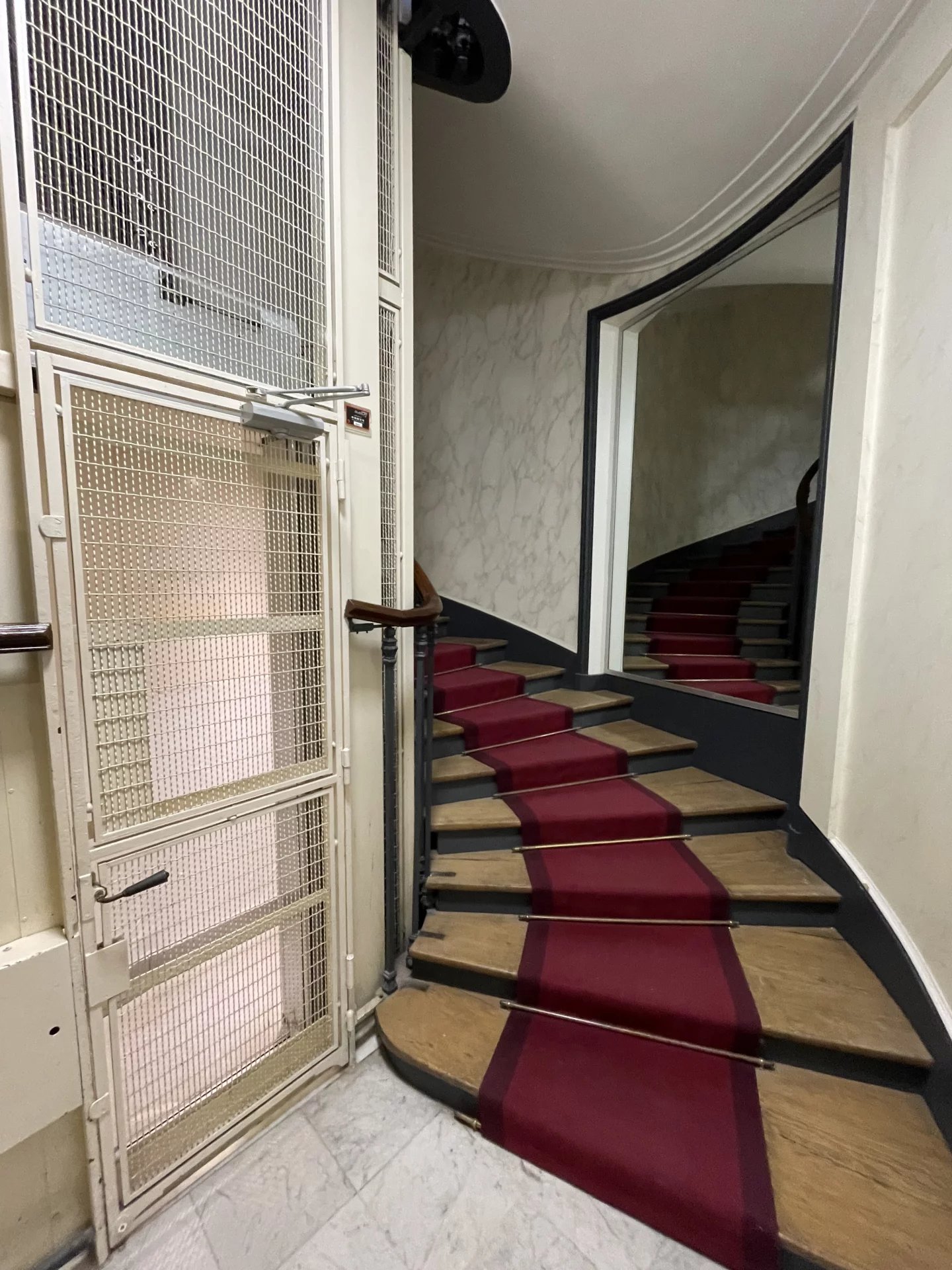 Agence immobilière de ÉTUDE GORDOLON HAUSSMANN IMMOBILIER