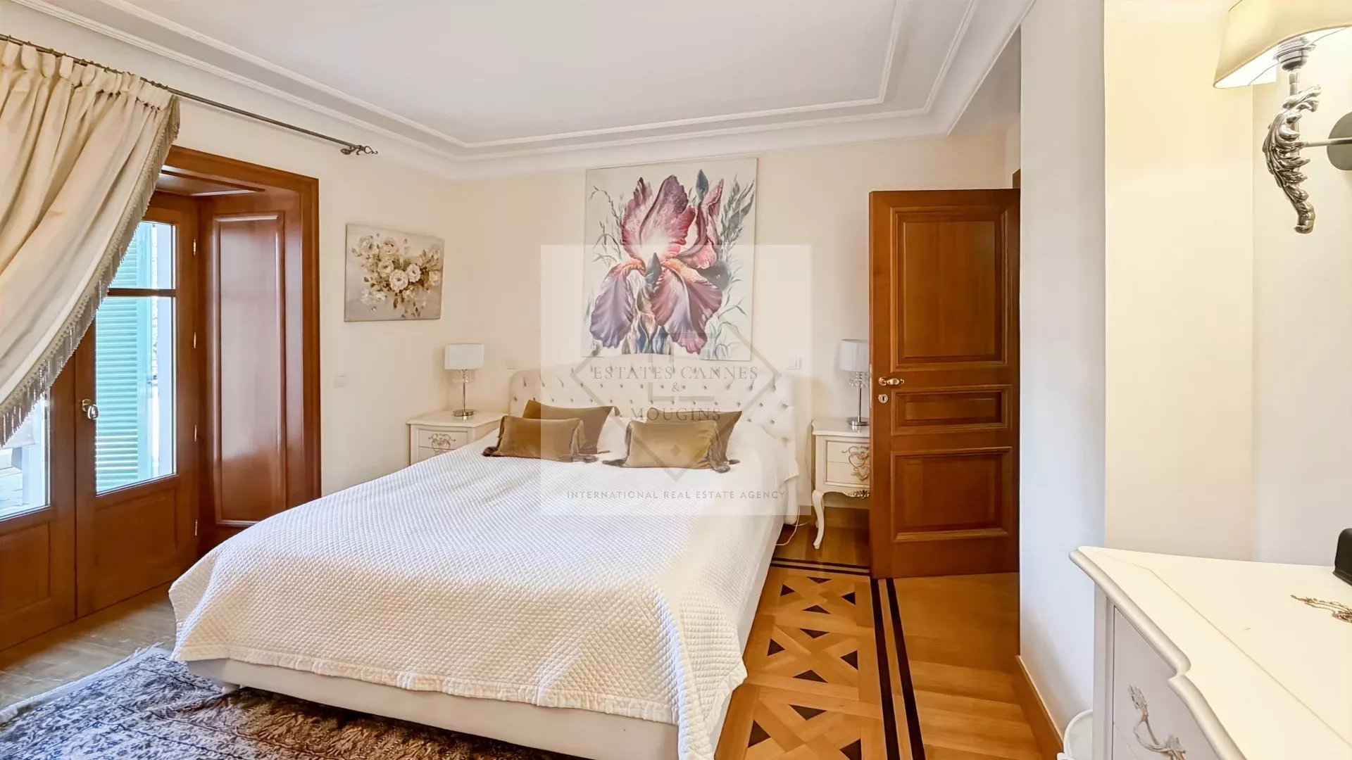Lumière et Charme Belle Époque, Appartement trois pièces CANNES — photo 18