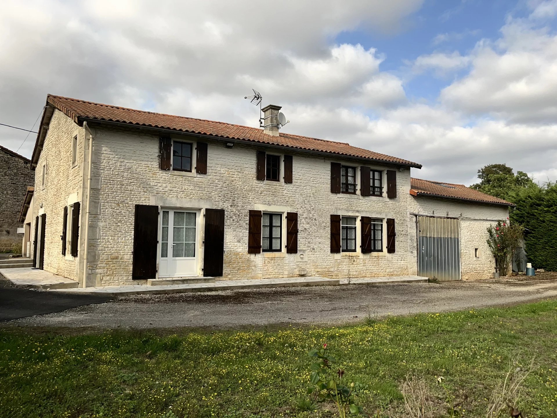 Vente Fermette Villefagnan