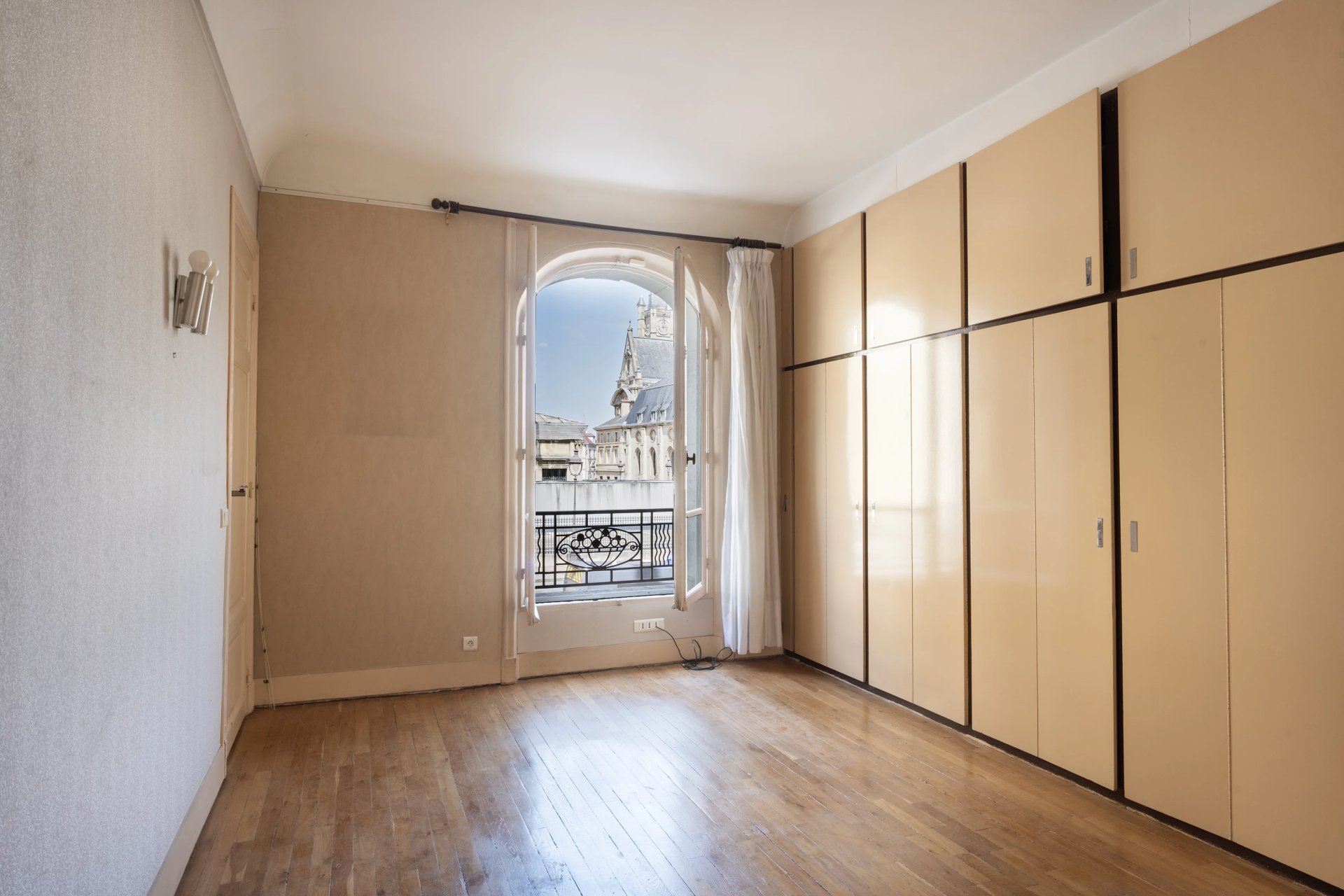 5 Bedroom Apartment/Flat's Image 6
