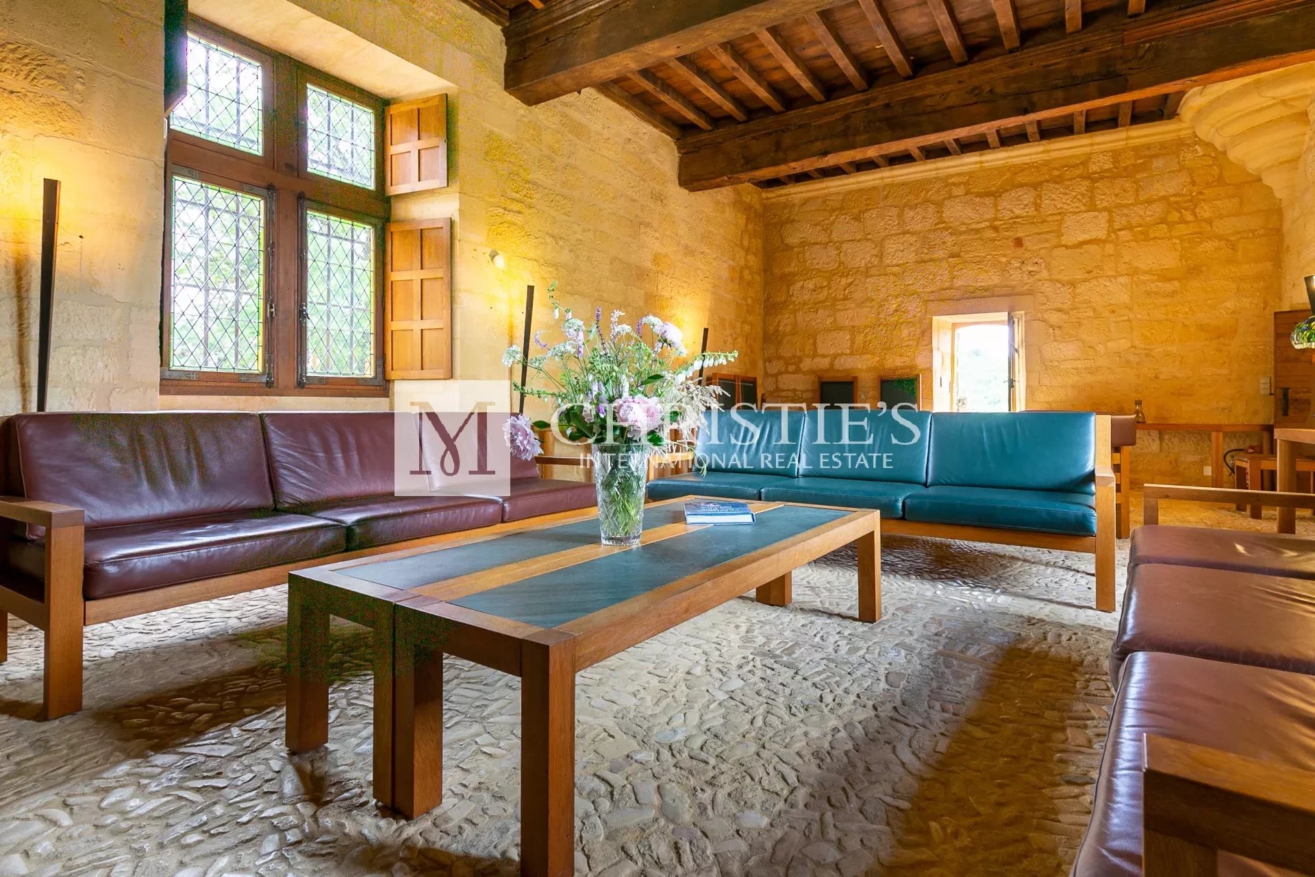 9 Bedroom Chateau's Image 6