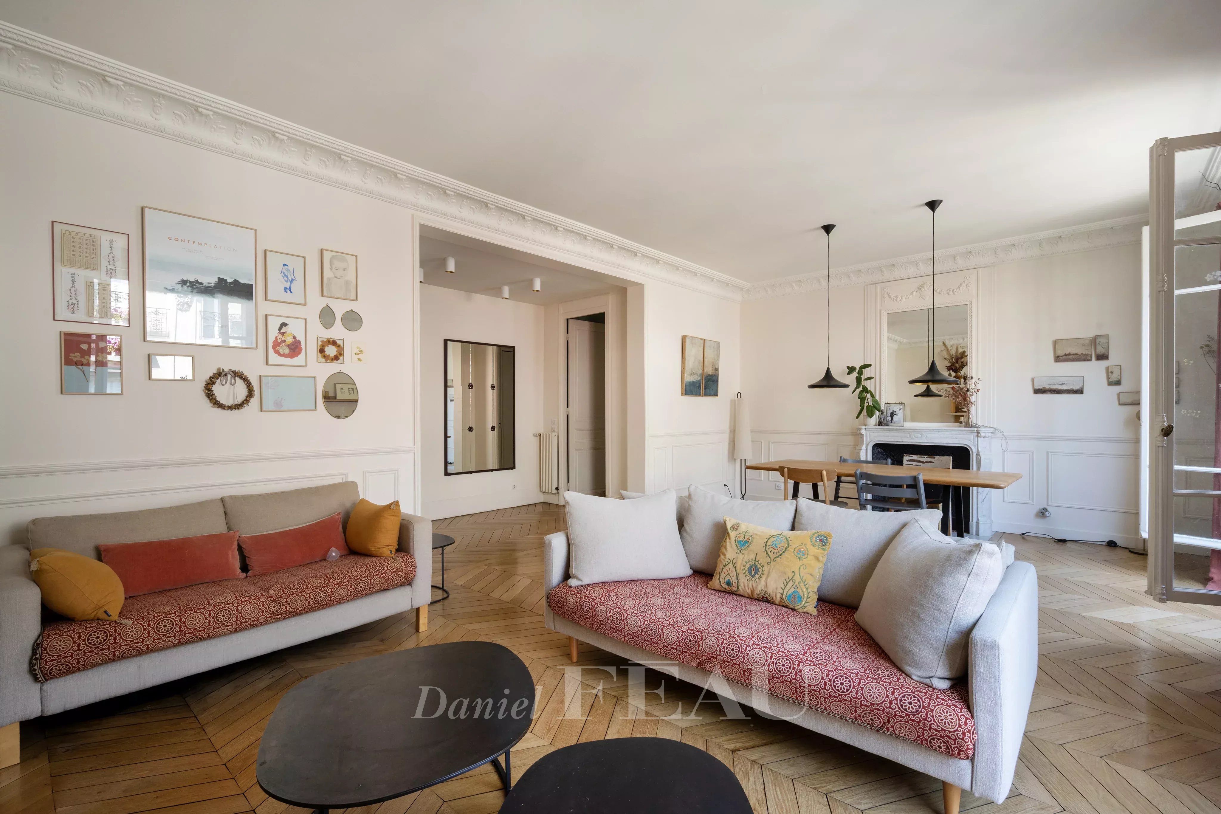 Sale Apartment Paris 7th