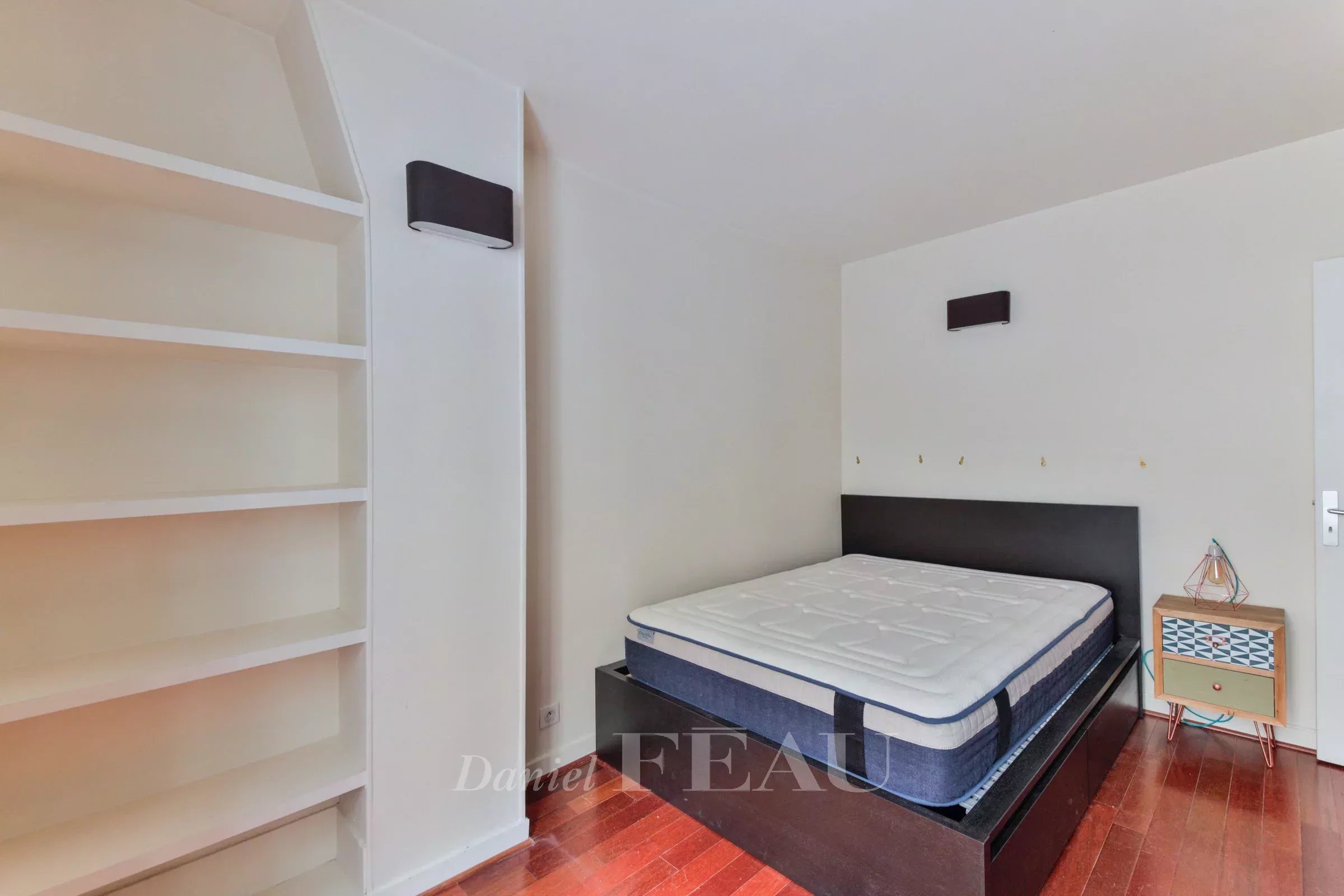 Bedroom Wooden floor