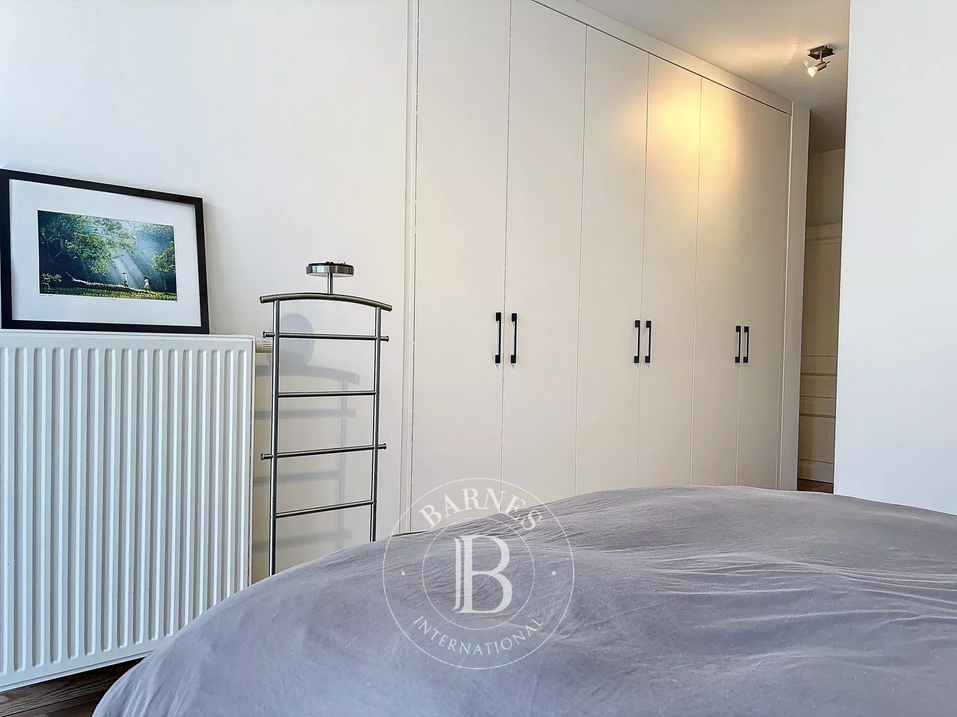Avenue Louise - Appartement meublé 2ch + terrasse
