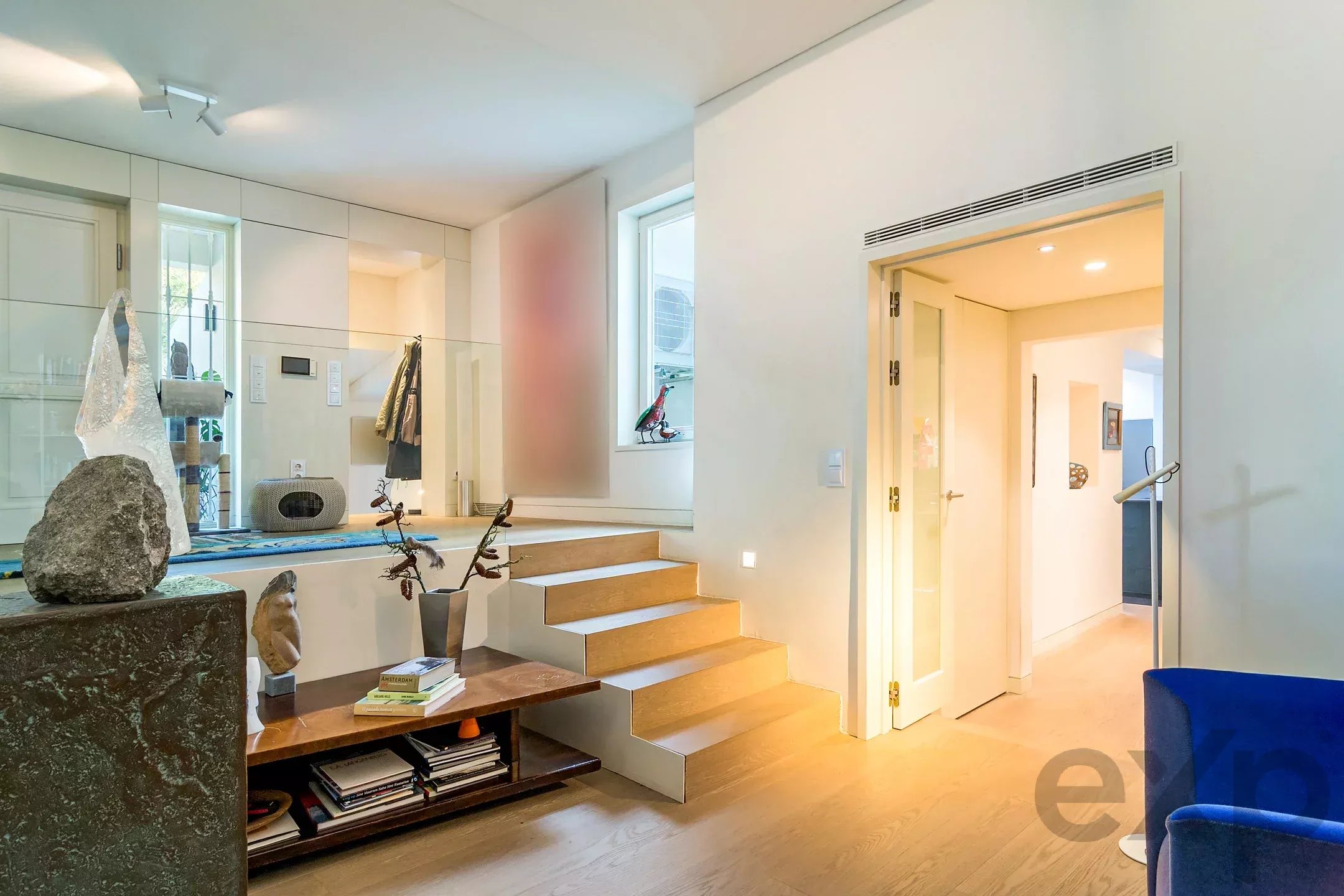 Monte Estoril: Charming 5-bed Villa with large garden and pool 86644506 image 13