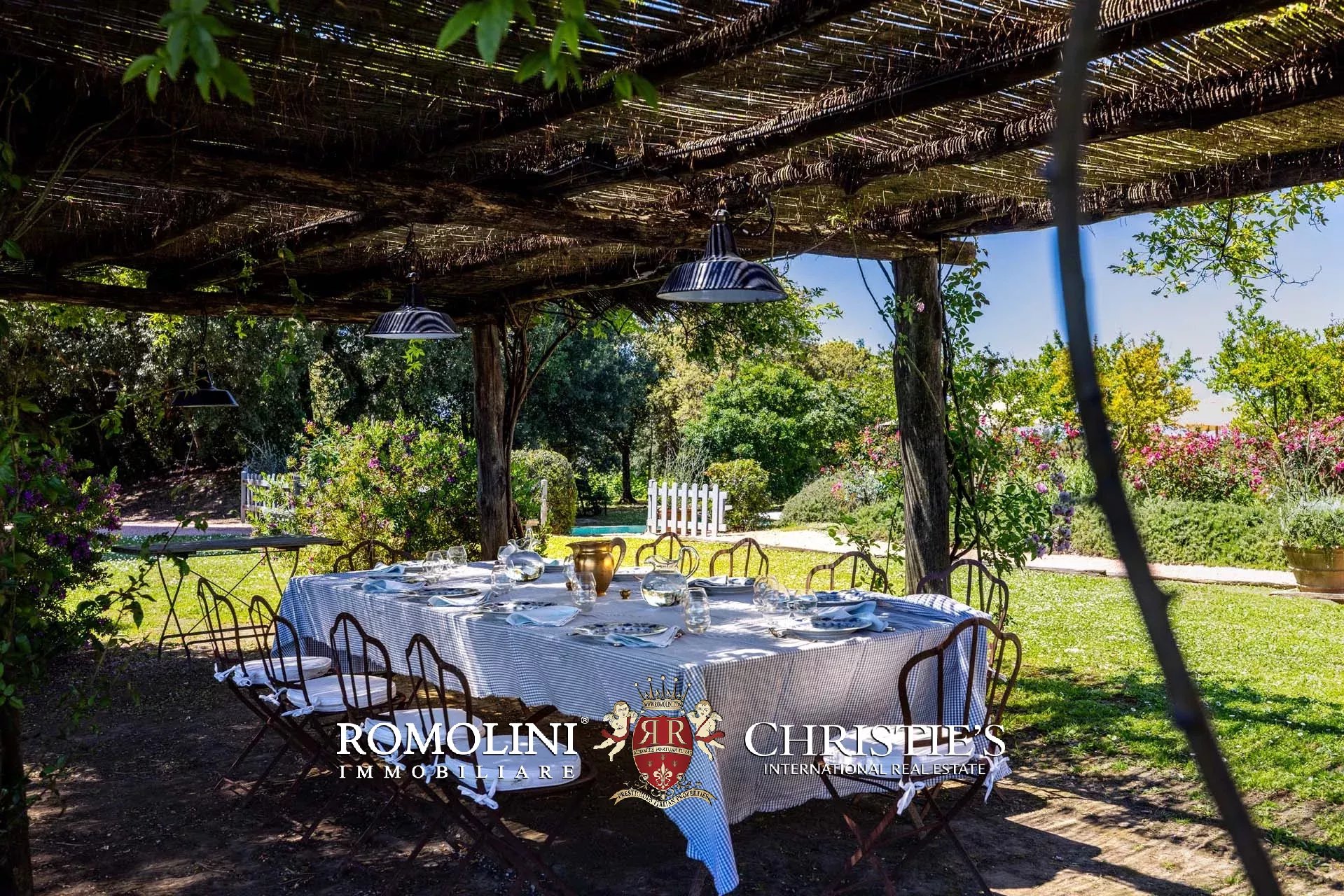 EQUESTRIAN SEA VIEW WINE ESTATE WITH VINEYARDS FOR SALE CLOSE TO BOLGHERI, TUSCANY