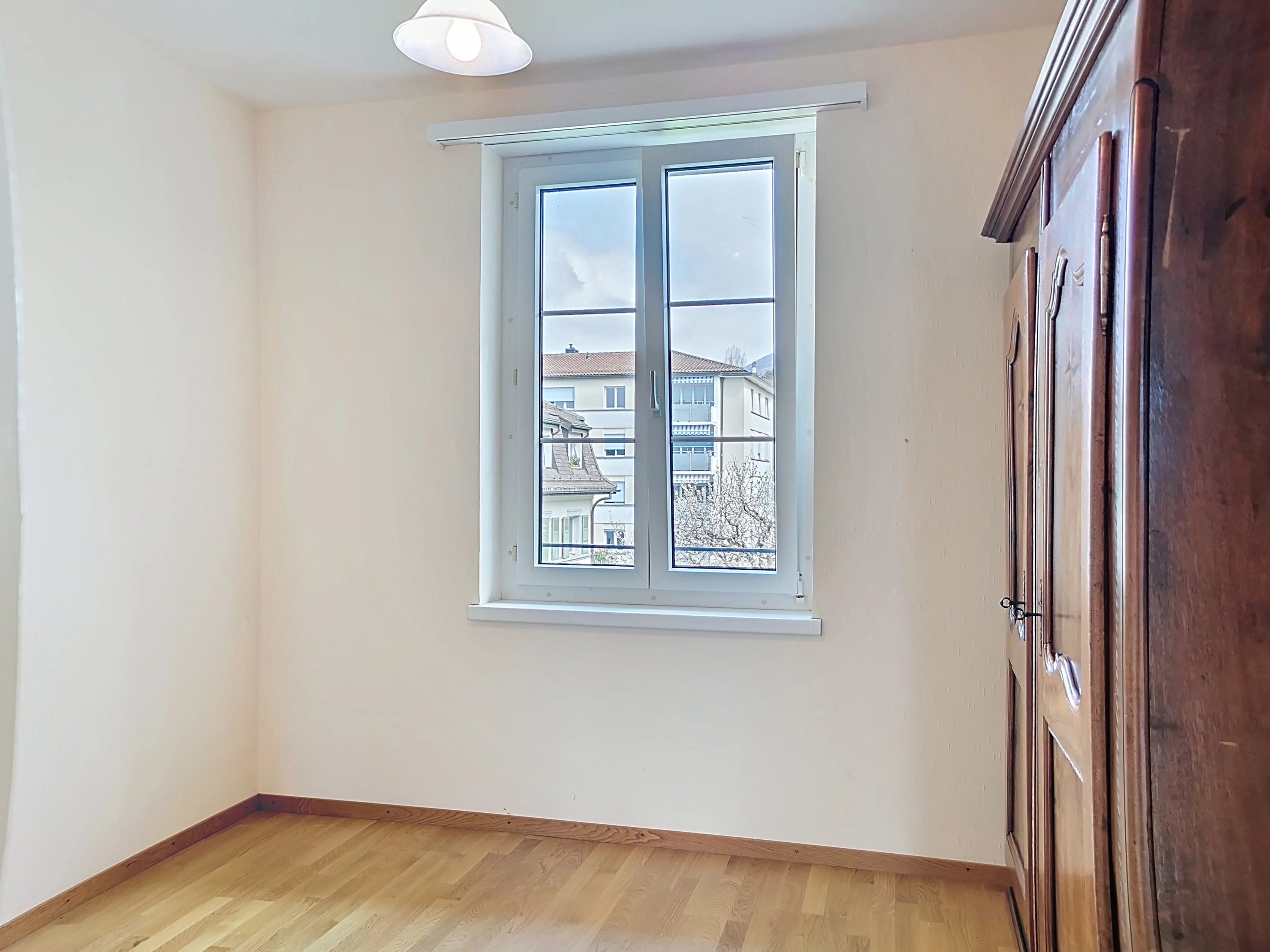 3.5 pièces avec véranda dans le calme de La Tour-de-Peilz