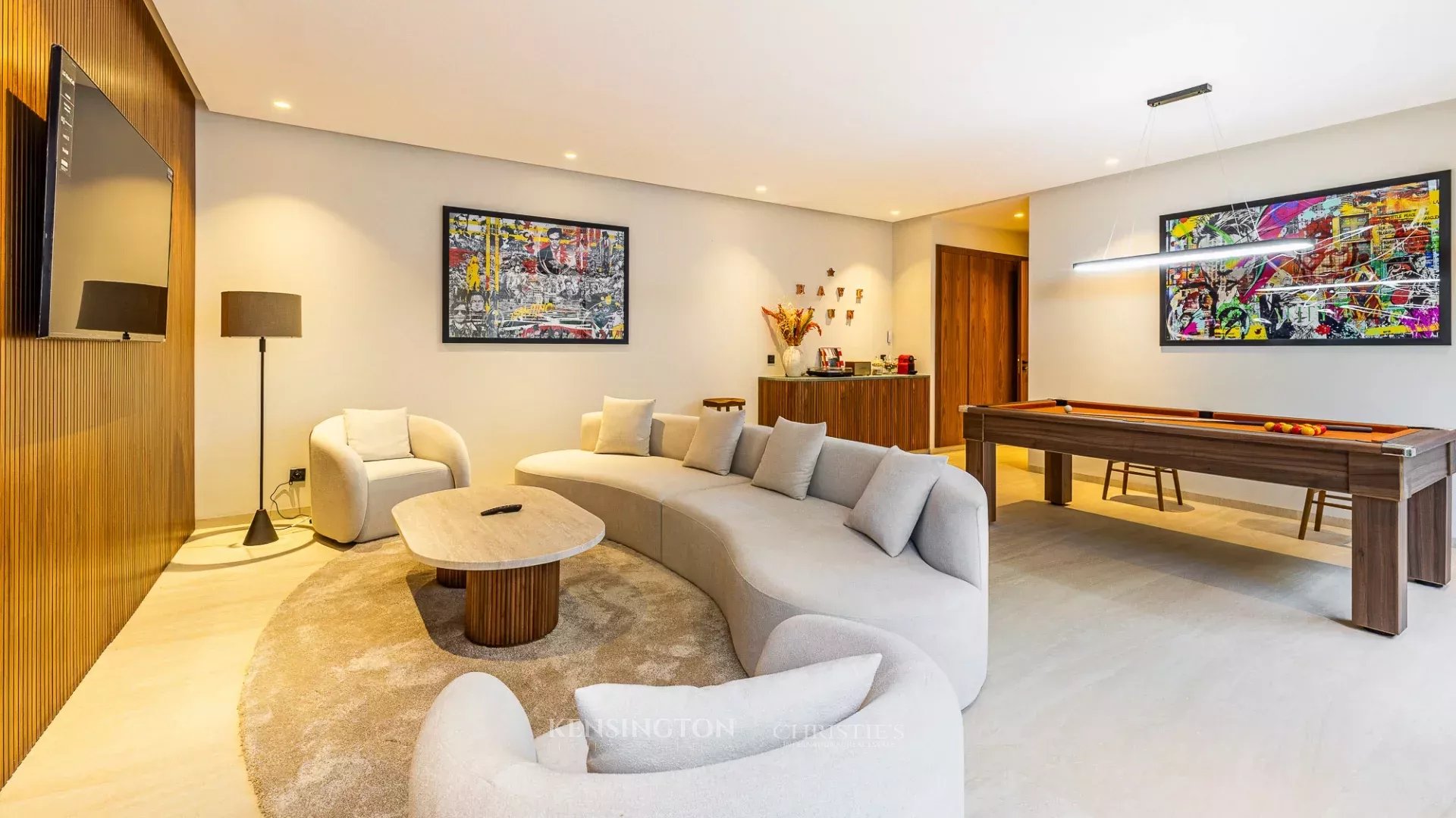 4 Bedroom Villa/Townhouse's Image 19