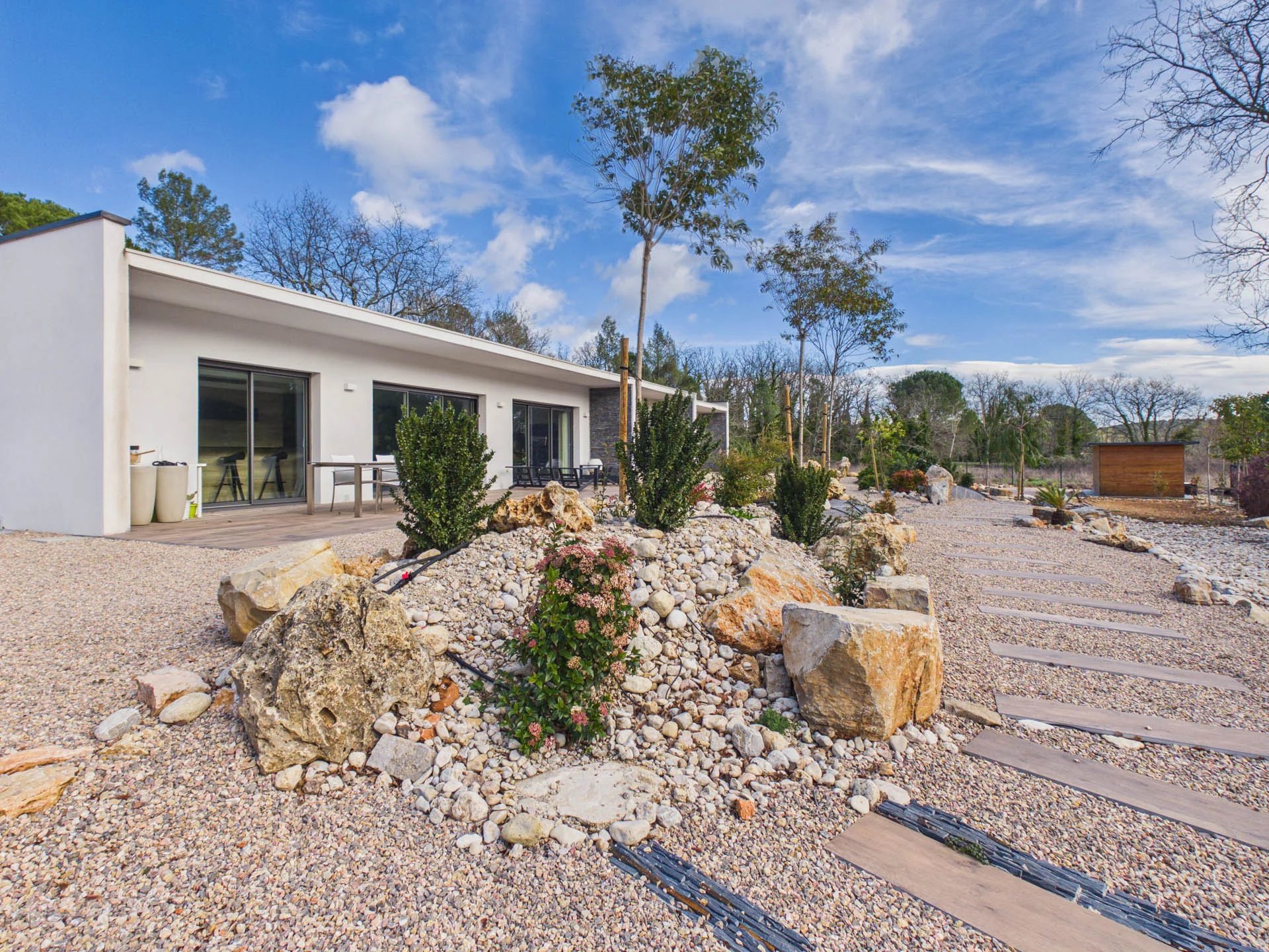 MODERN SINGLE-STOREY VILLA - FAYENCE