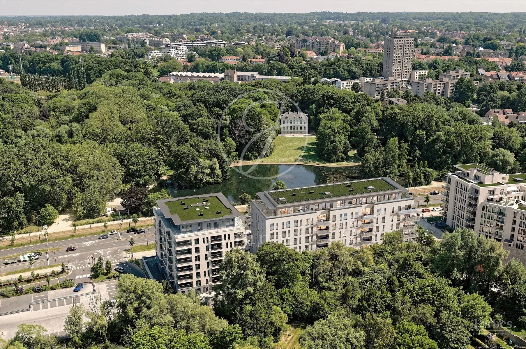 MALOU VIEW - COMMERCES