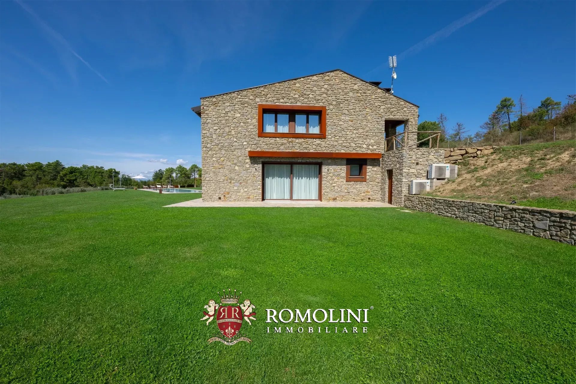 3 Bedroom Villa/Townhouse's Image 23