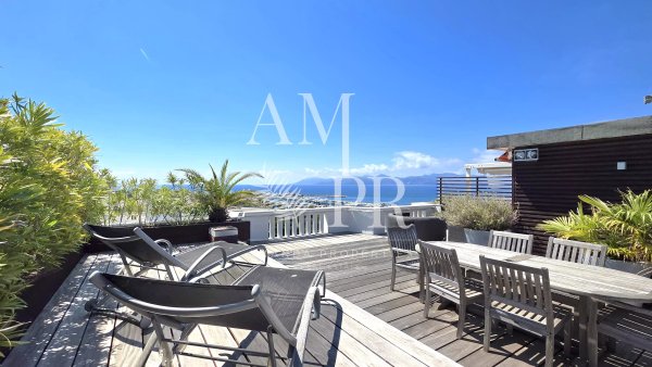 Luxury Penthouse Cannes Croisette | Panoramic Sea View Legacy Estate — photo 3