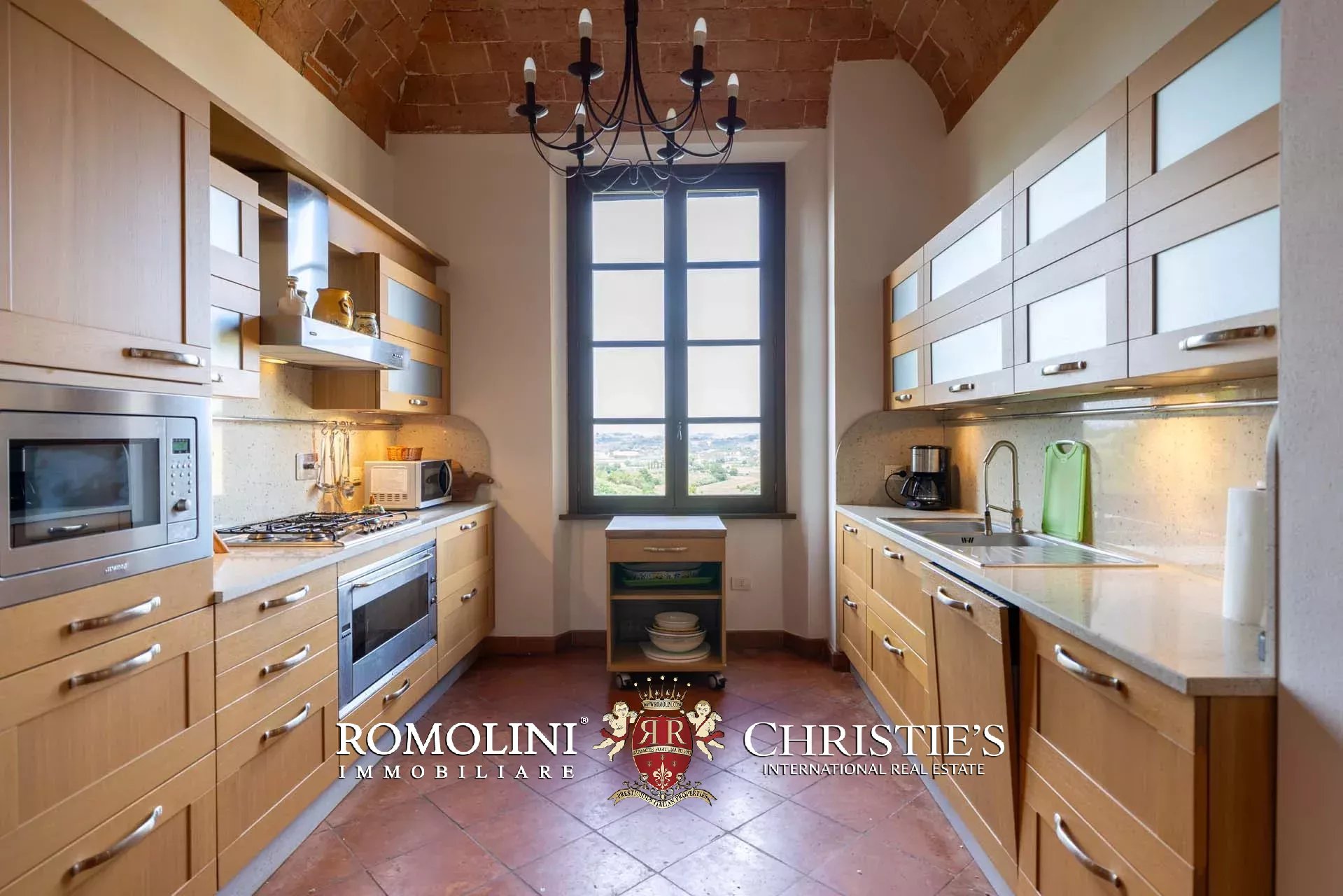 37 Bedroom Villa/Townhouse's Image 152