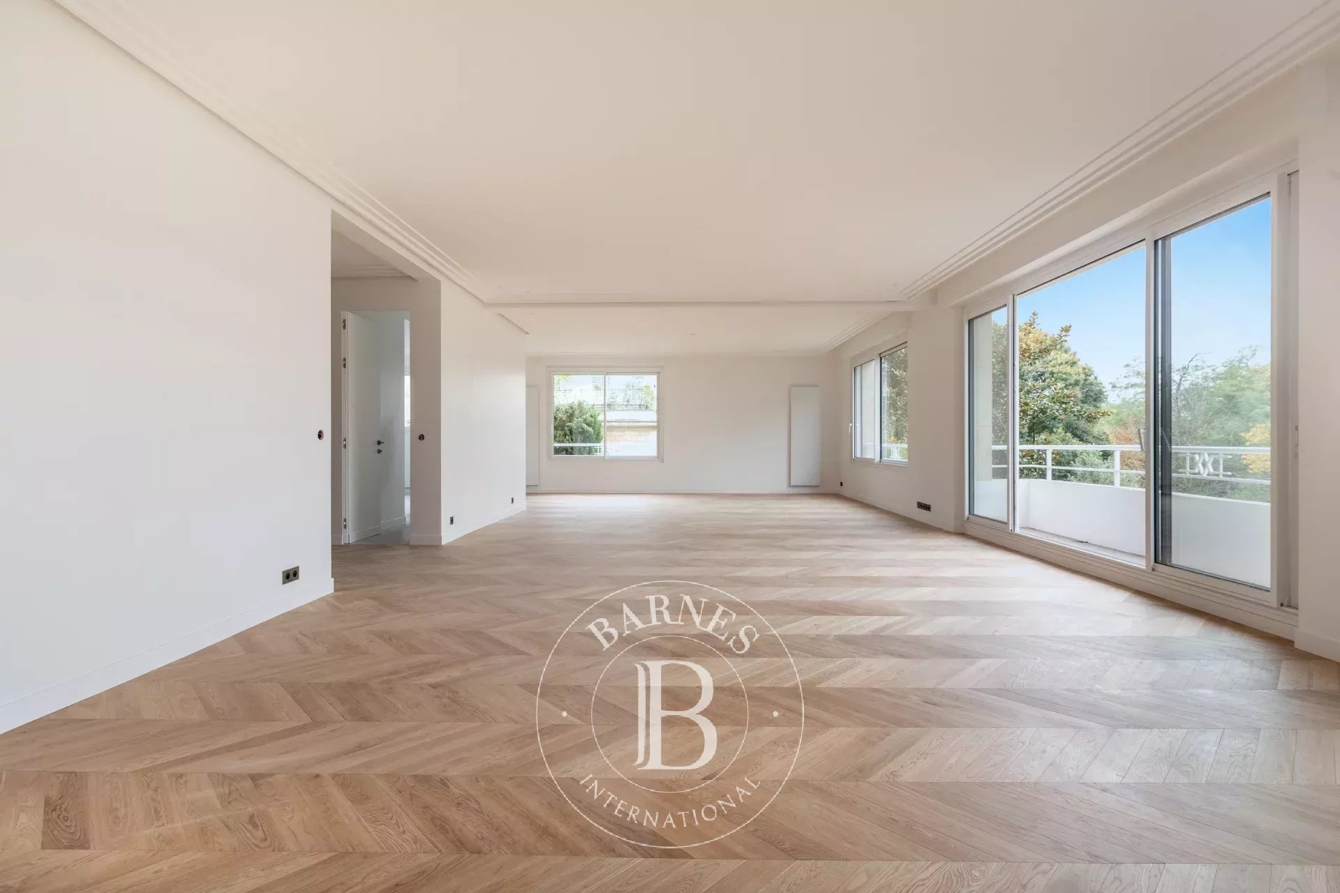 Paris  - Apartment 4 Bedrooms - picture 6