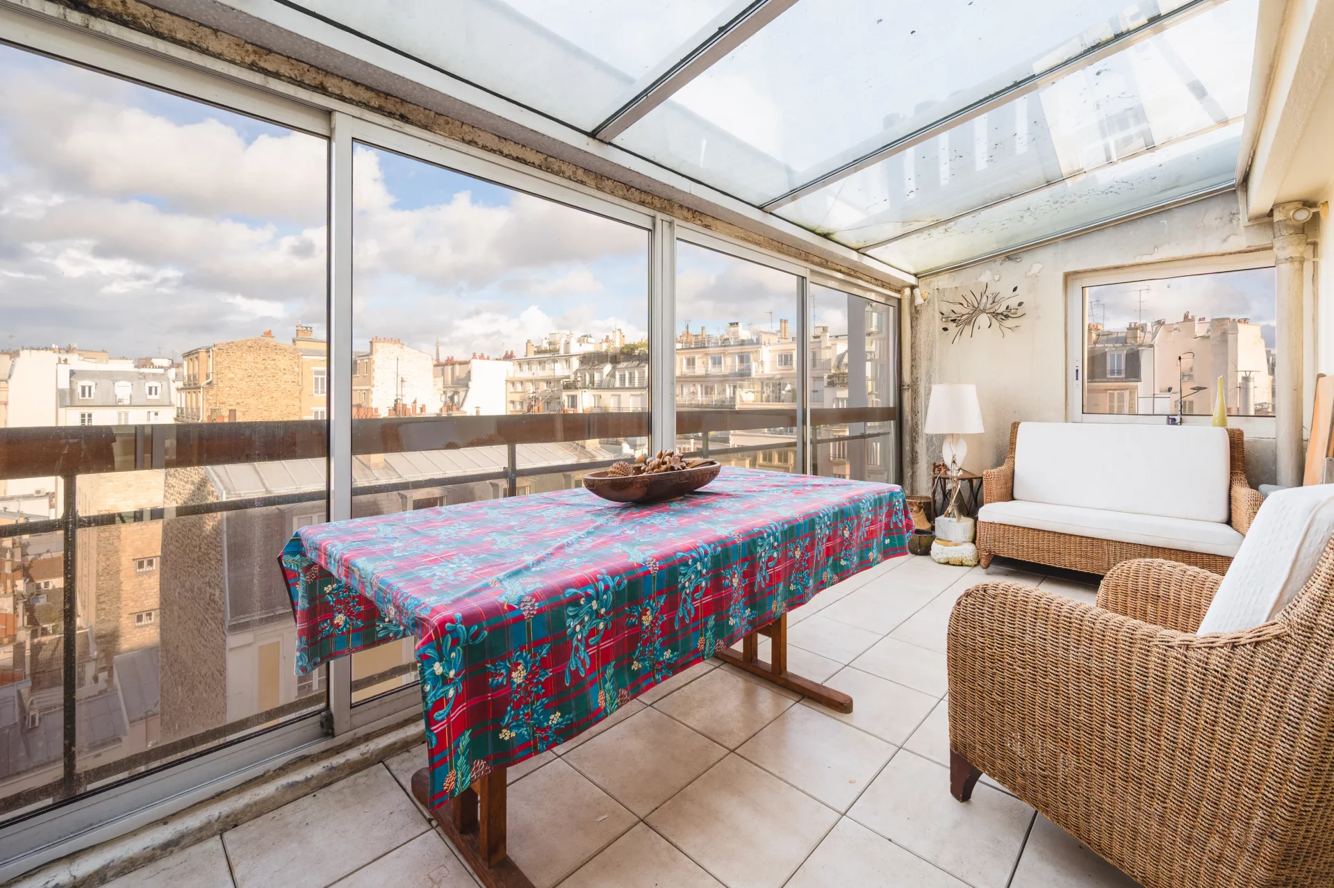 Paris - PARENT DE ROSAN