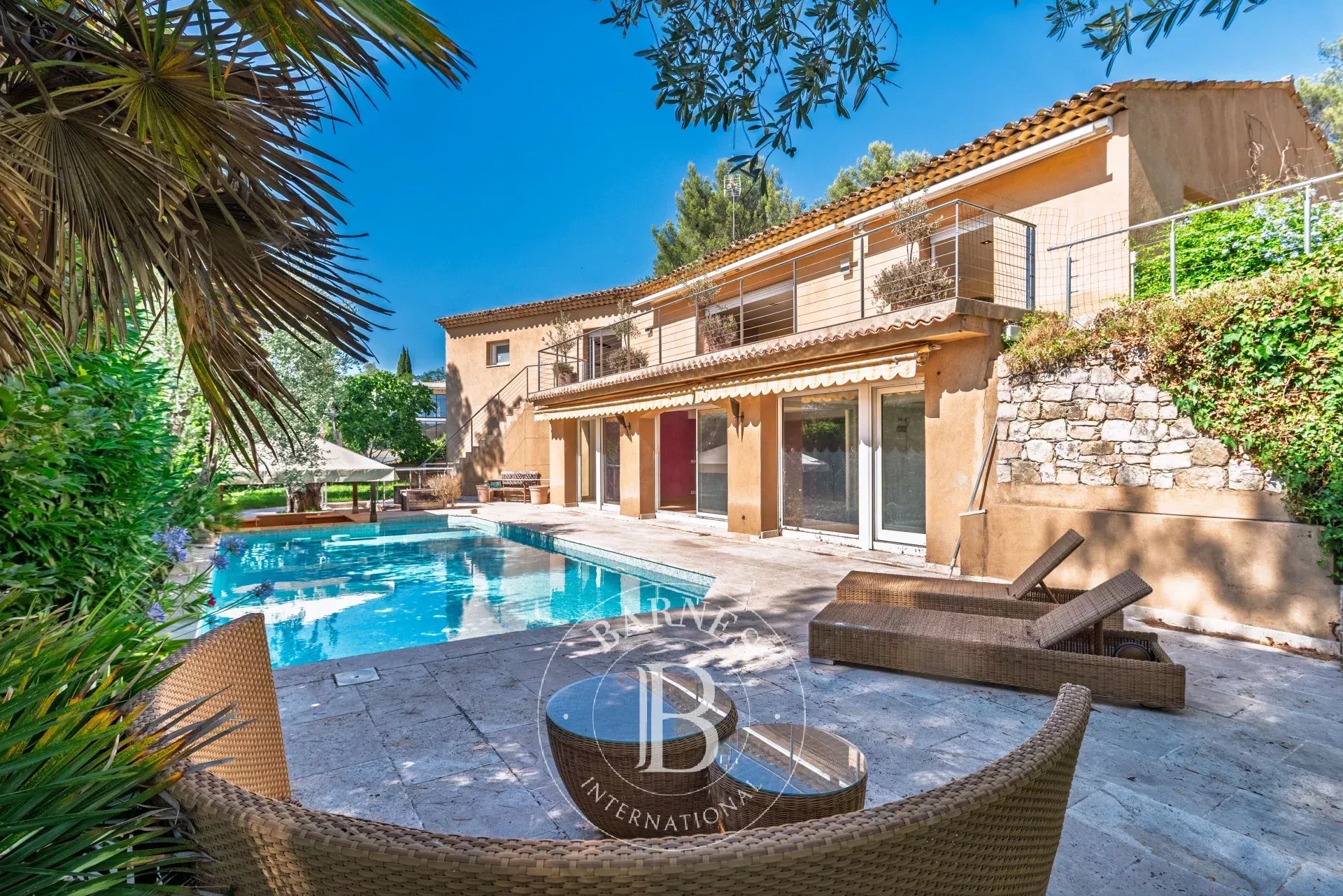 Villa Roquefort-les-Pins - picture 19