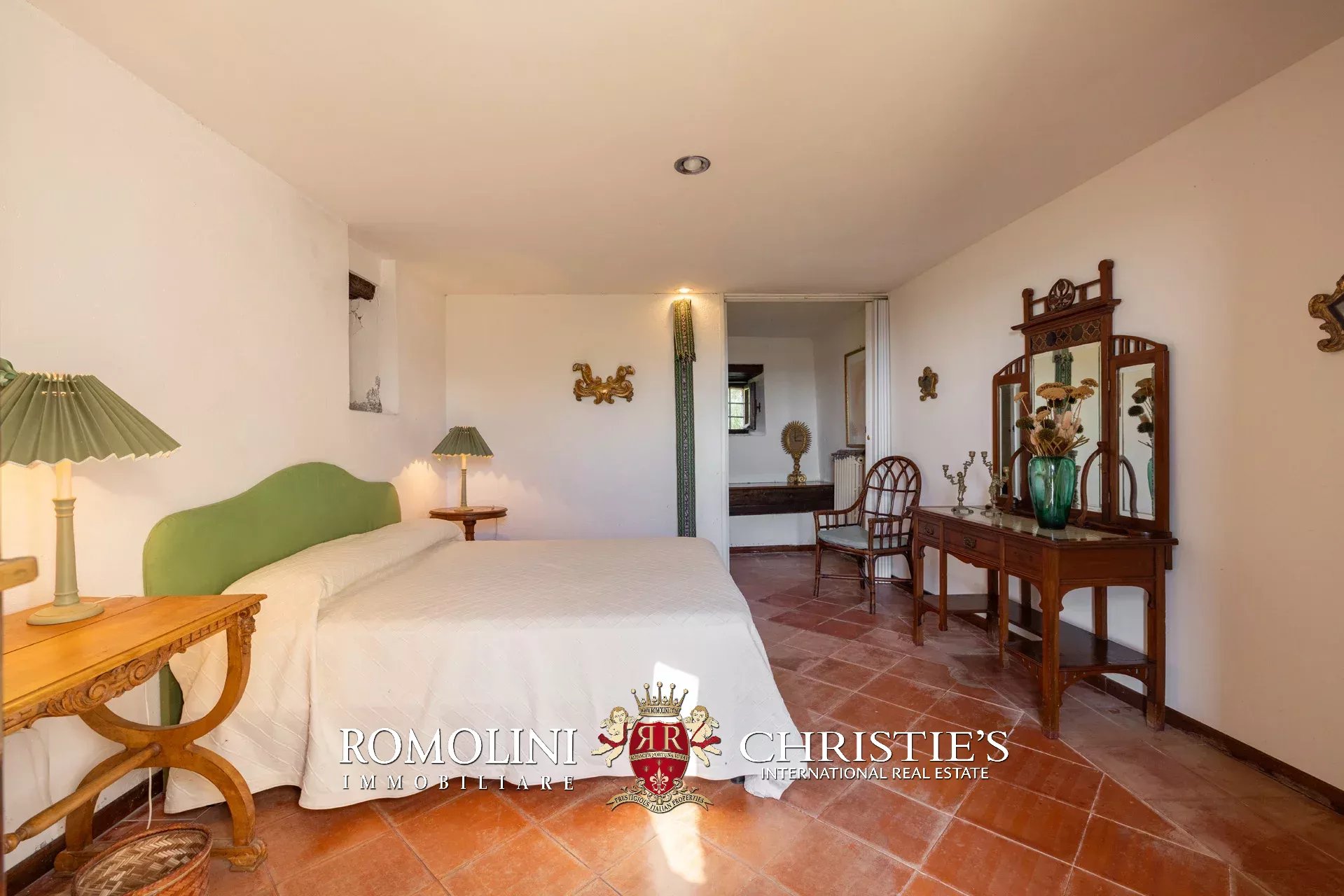 4 Bedroom Villa/Townhouse's Image 27