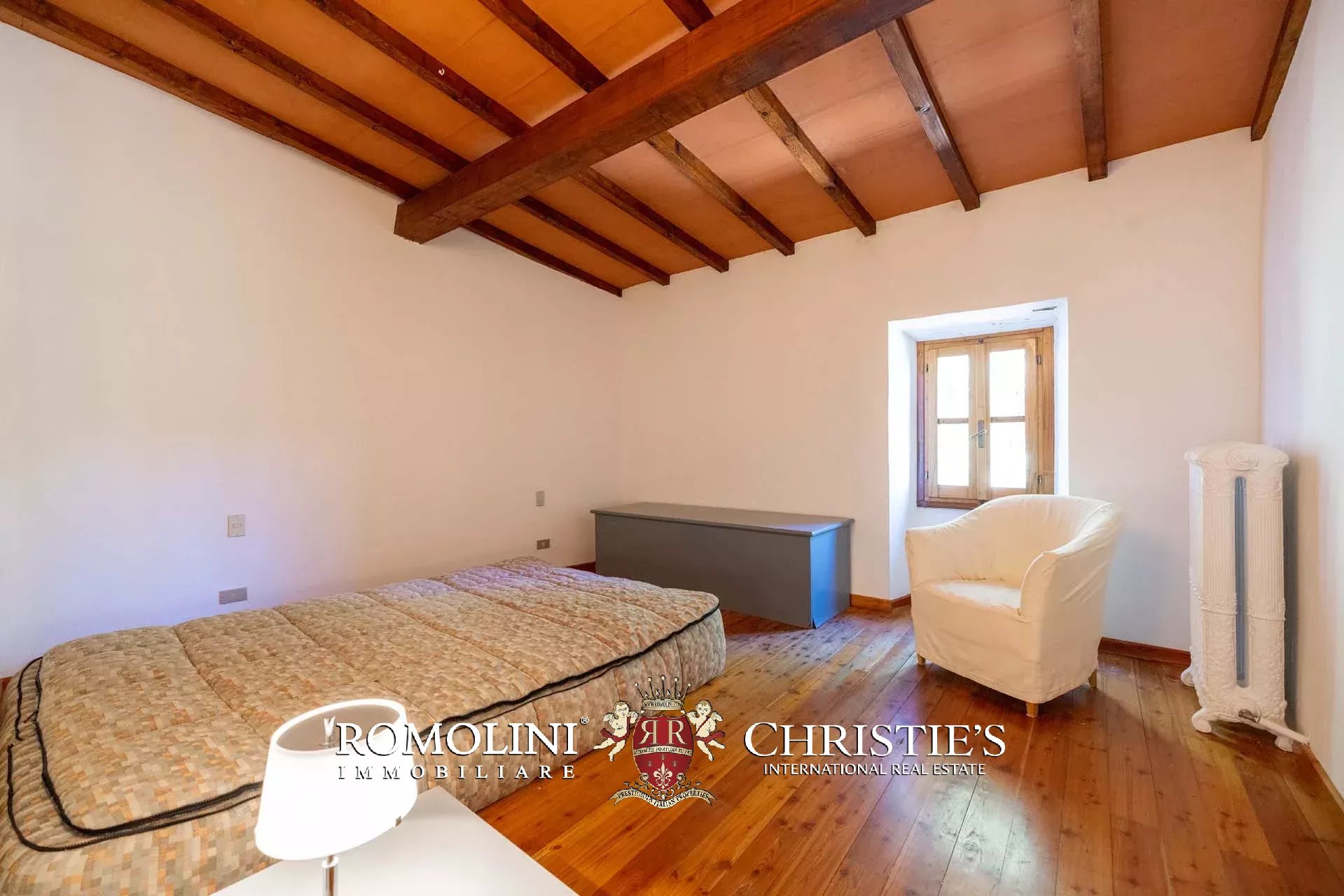5 Bedroom Villa/Townhouse's Image 31