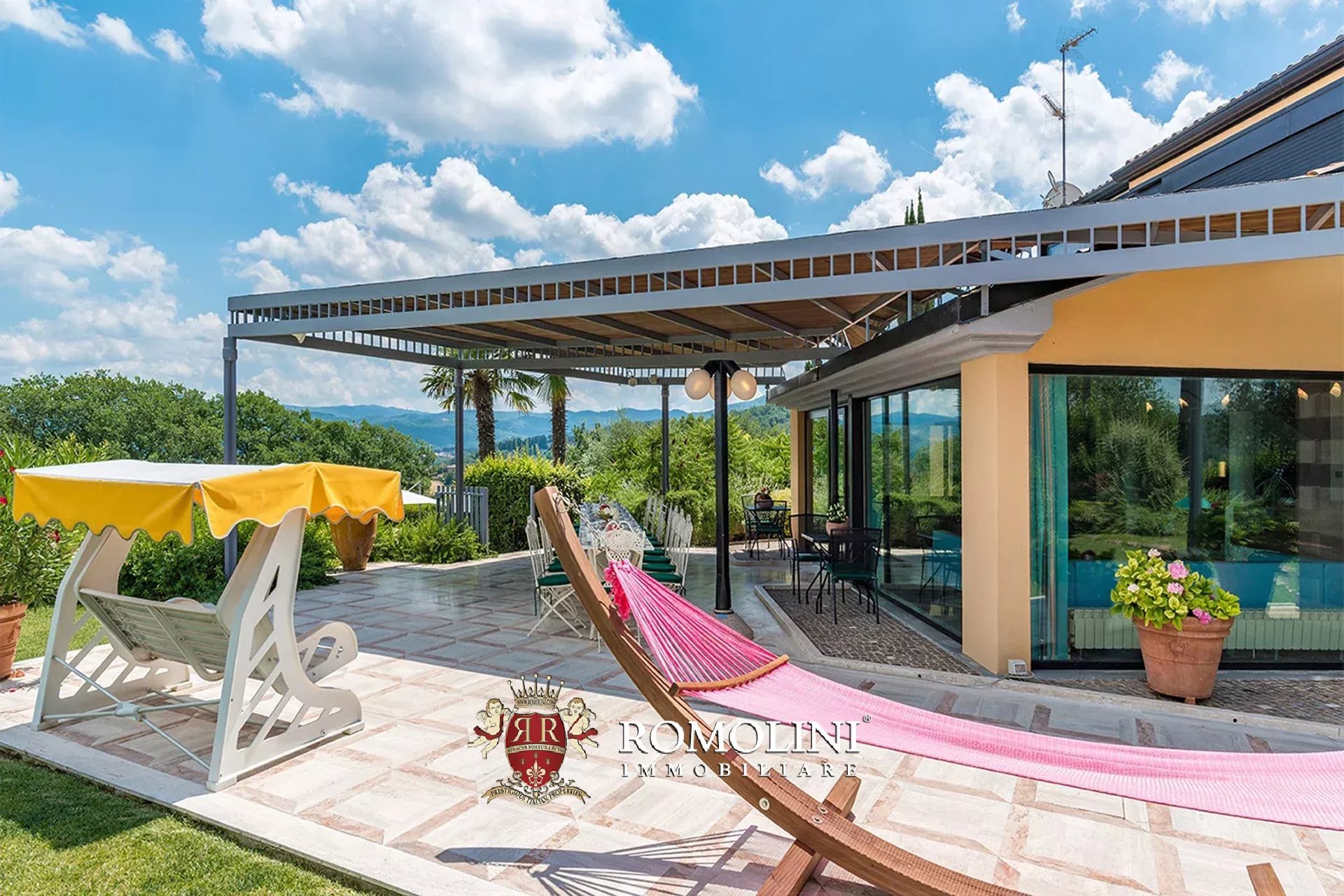 10 Bedroom Villa/Townhouse's Image 7