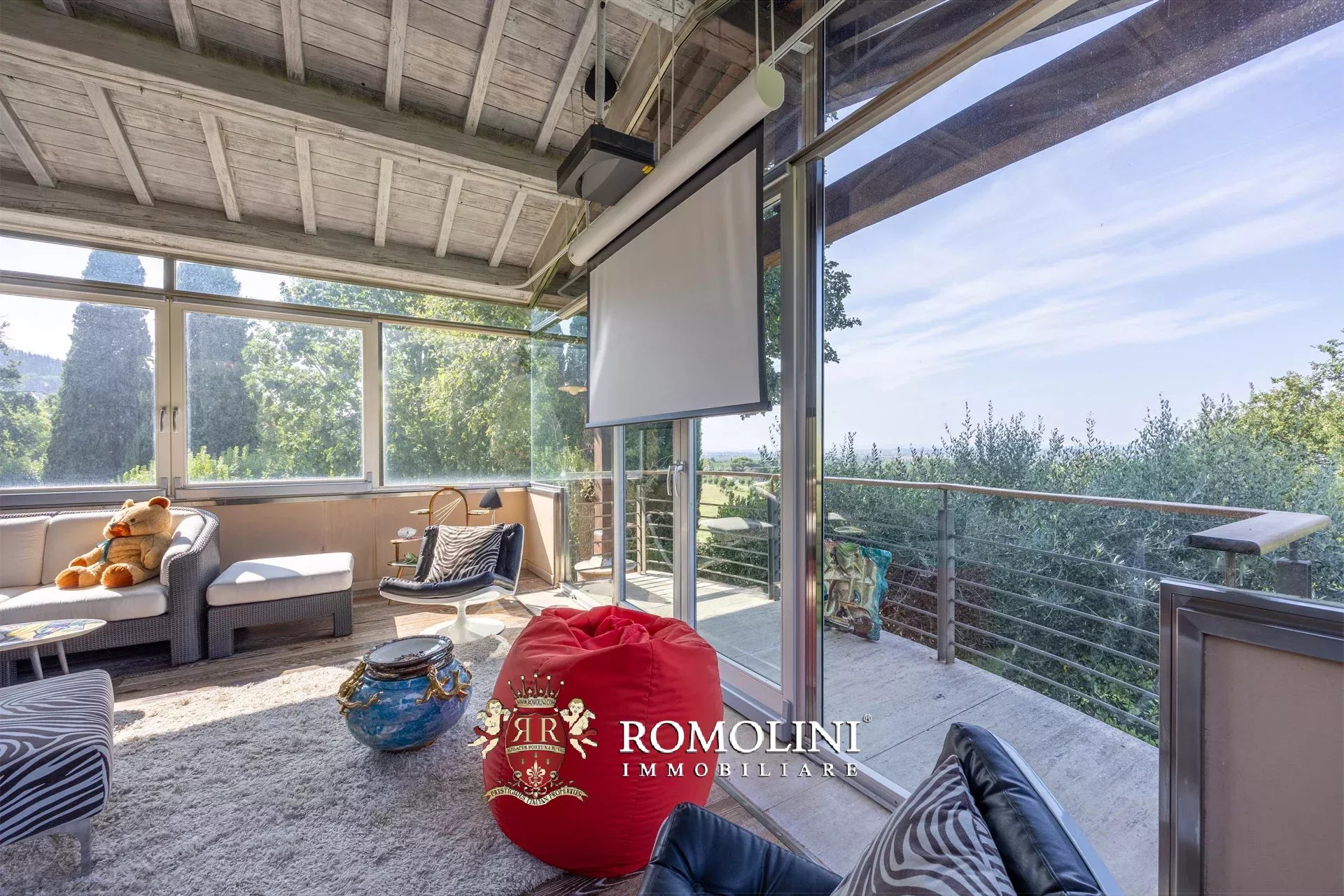 4 Bedroom Villa/Townhouse's Image 103