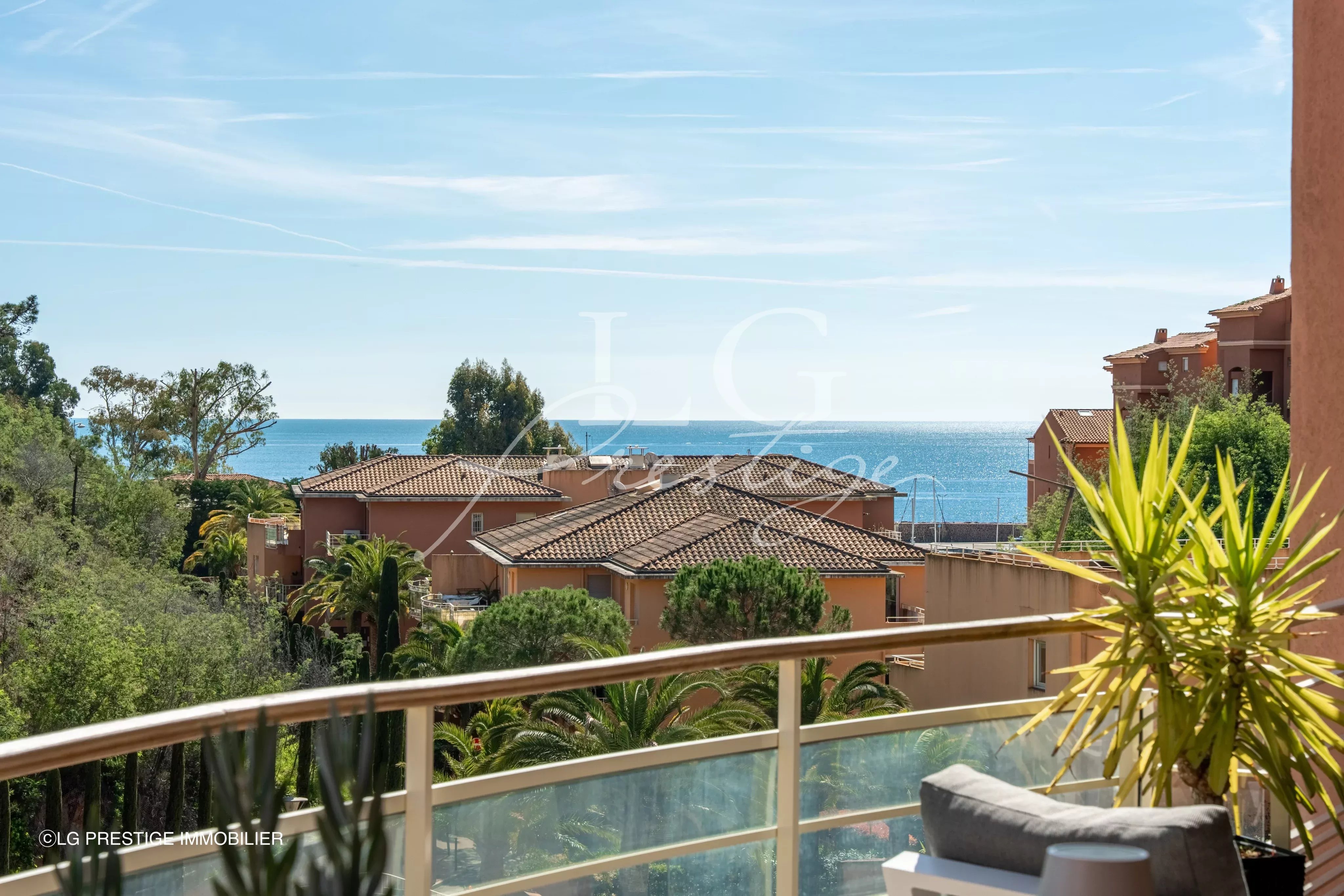 Agence immobilière de L & G PRESTIGE IMMOBILIER