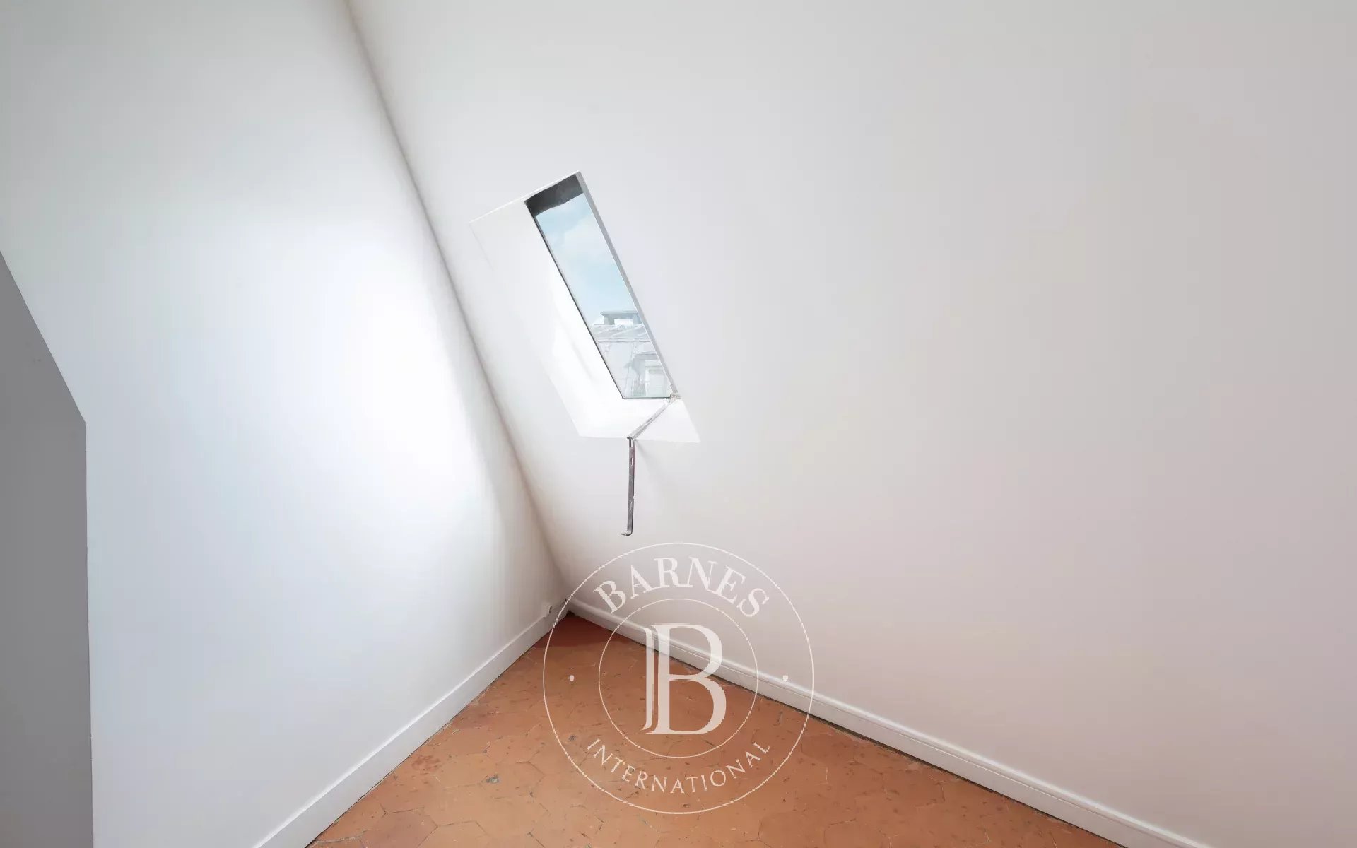 Daire Paris 9ème - picture 16