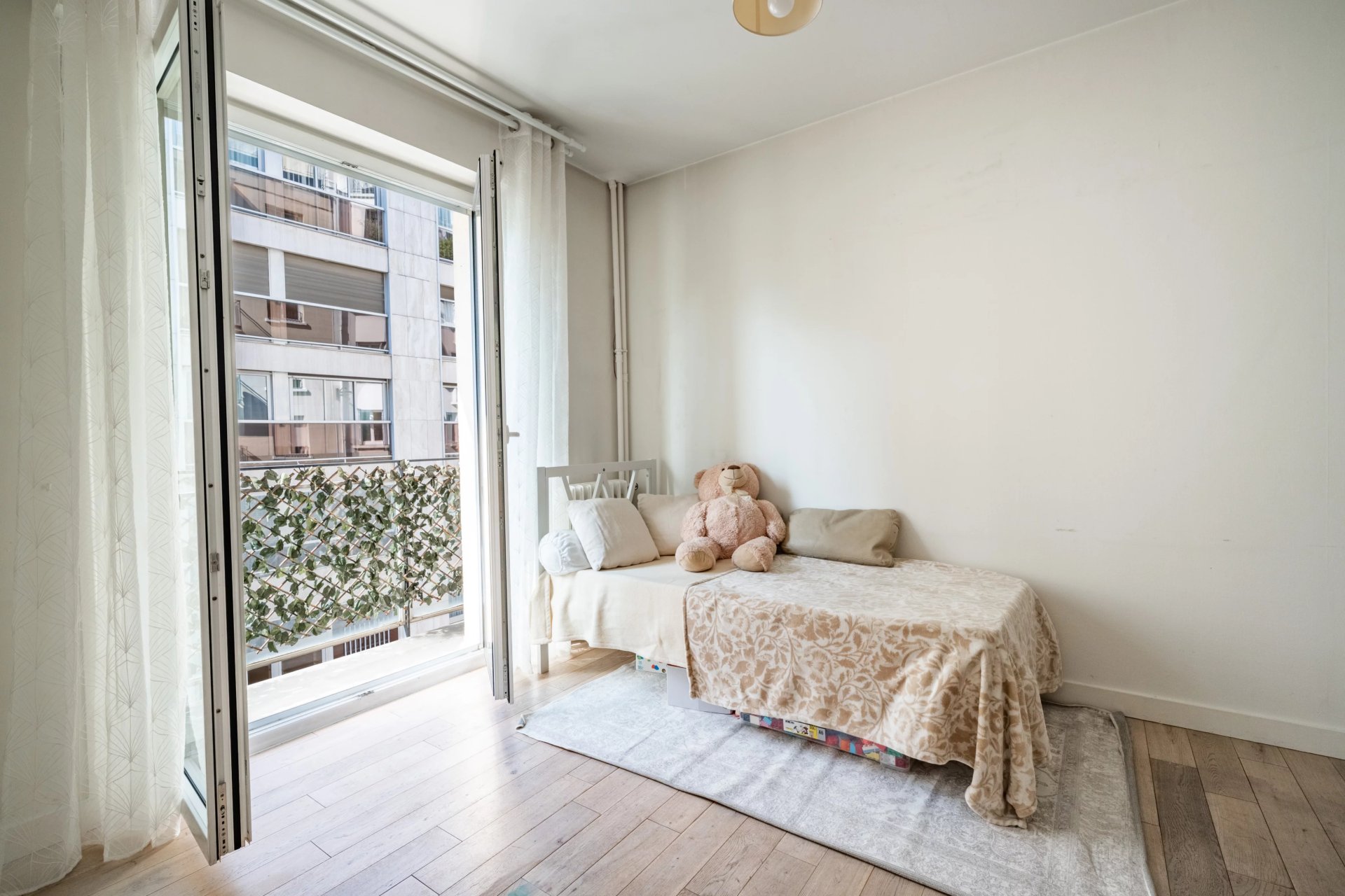 4 Bedroom Apartment/Flat's Image 5
