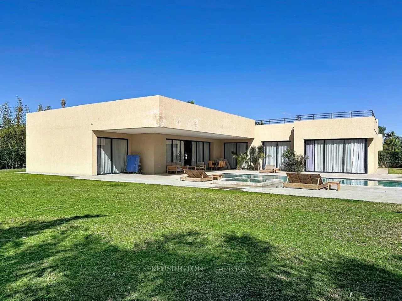 4 Bedroom Villa/Townhouse's Image 29