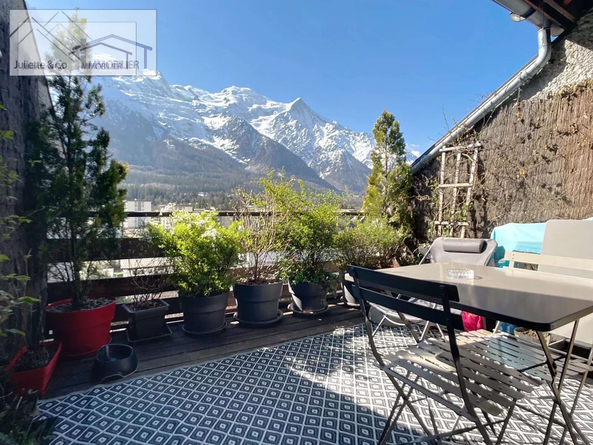 Photo of Charming apartment in Chamonix-Mont-Blanc