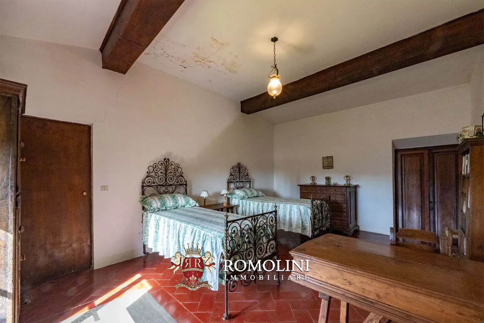 27 Bedroom Vineyard's Image 66