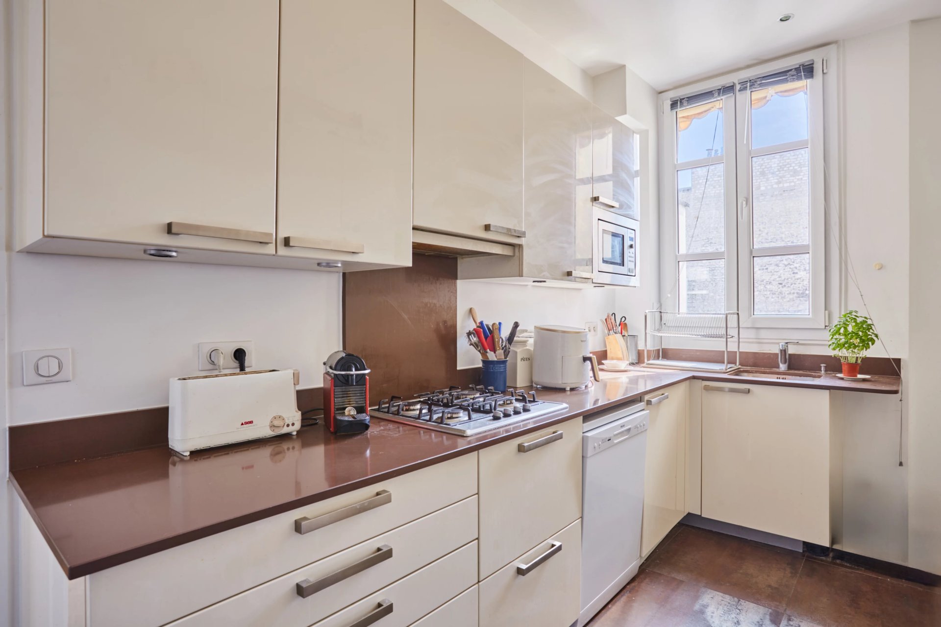 4 Bedroom Apartment/Flat's Image 4